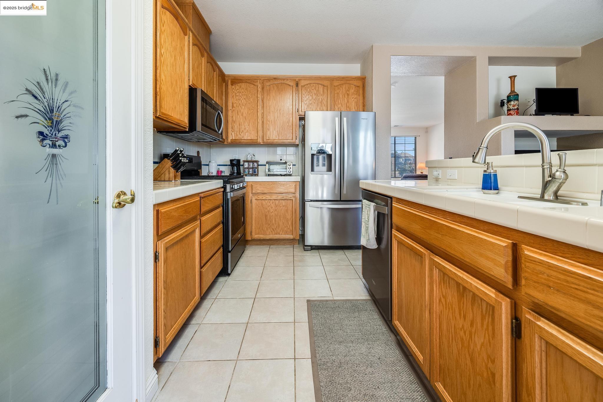 Detail Gallery Image 32 of 37 For 1741 Treehaven Lane, Tracy,  CA 95376 - 3 Beds | 2 Baths