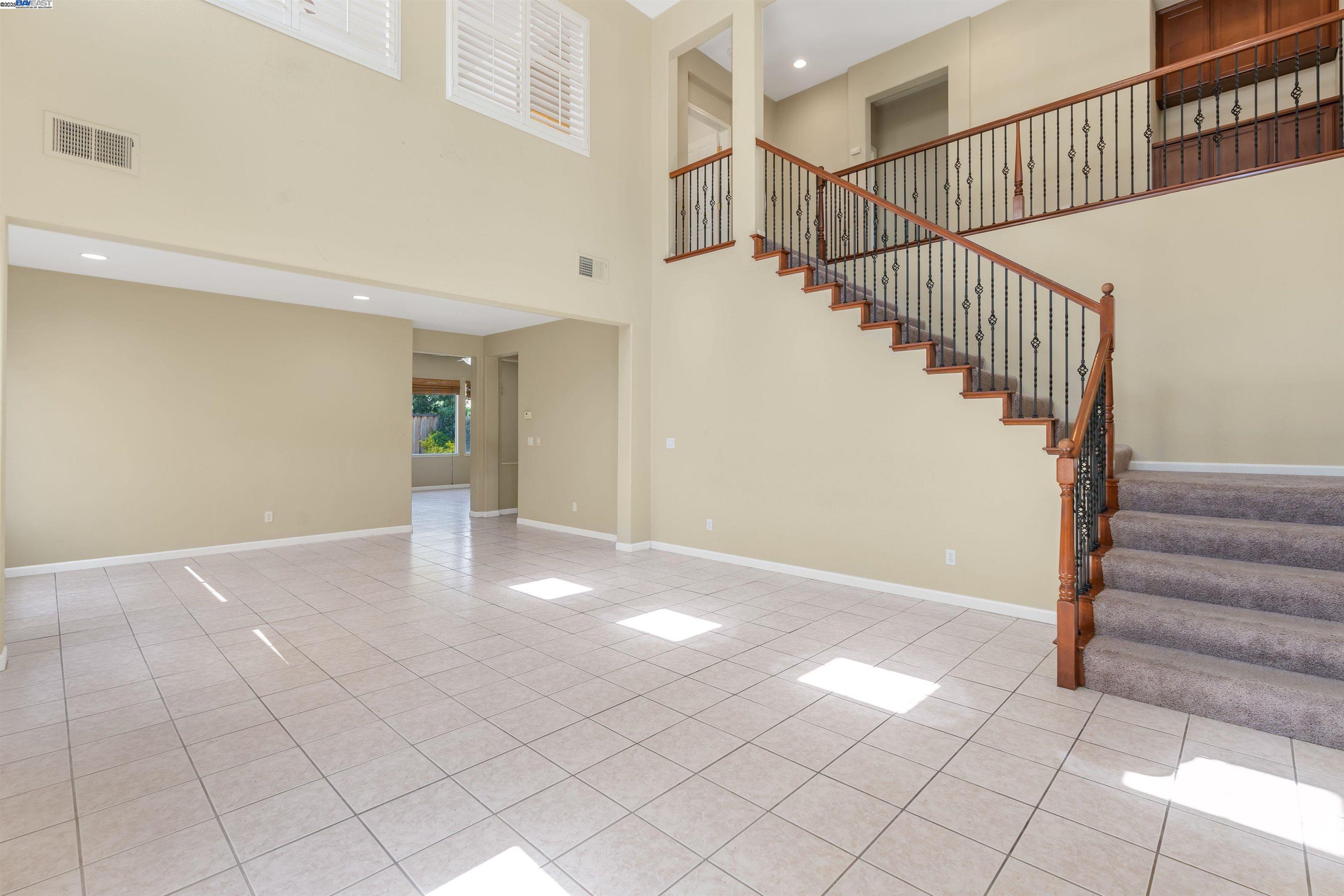 Detail Gallery Image 19 of 59 For 423 Riley Ct, Tracy,  CA 95377 - 5 Beds | 4/1 Baths