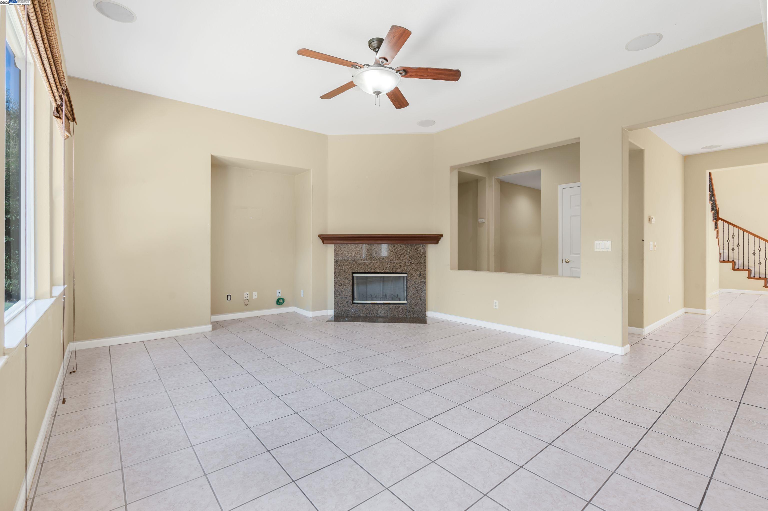 Detail Gallery Image 30 of 59 For 423 Riley Ct, Tracy,  CA 95377 - 5 Beds | 4/1 Baths