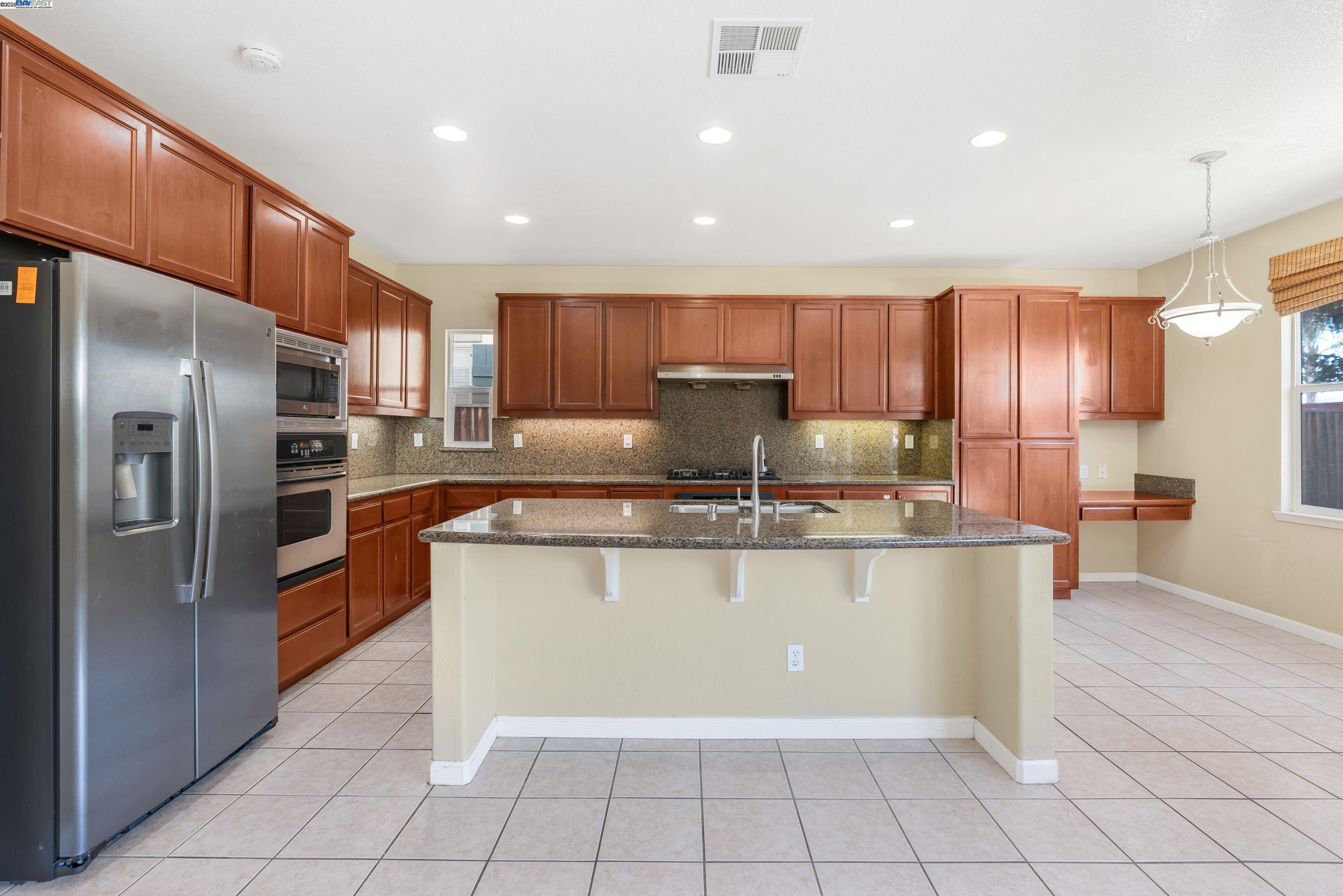 Detail Gallery Image 33 of 59 For 423 Riley Ct, Tracy,  CA 95377 - 5 Beds | 4/1 Baths