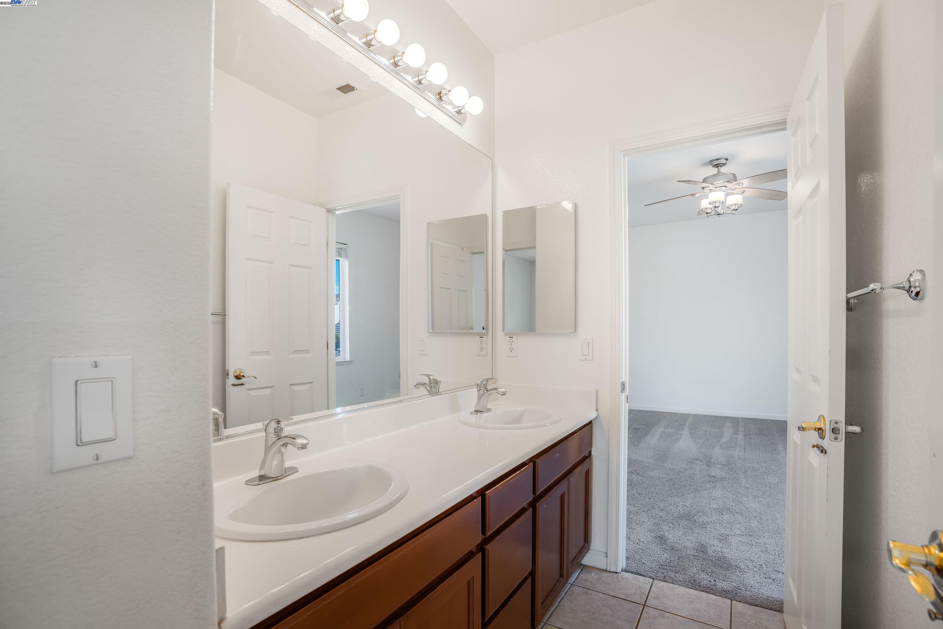 Detail Gallery Image 50 of 59 For 423 Riley Ct, Tracy,  CA 95377 - 5 Beds | 4/1 Baths