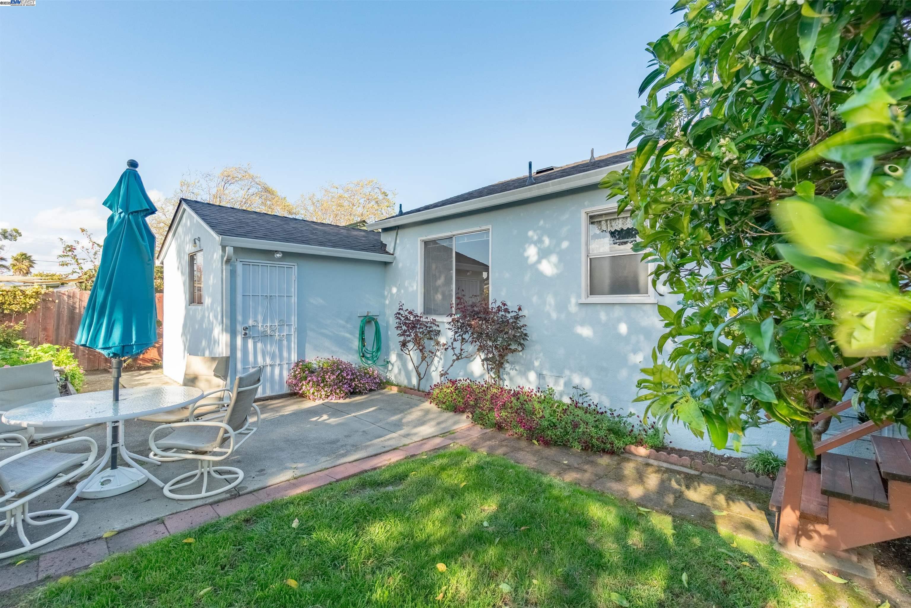 property-img