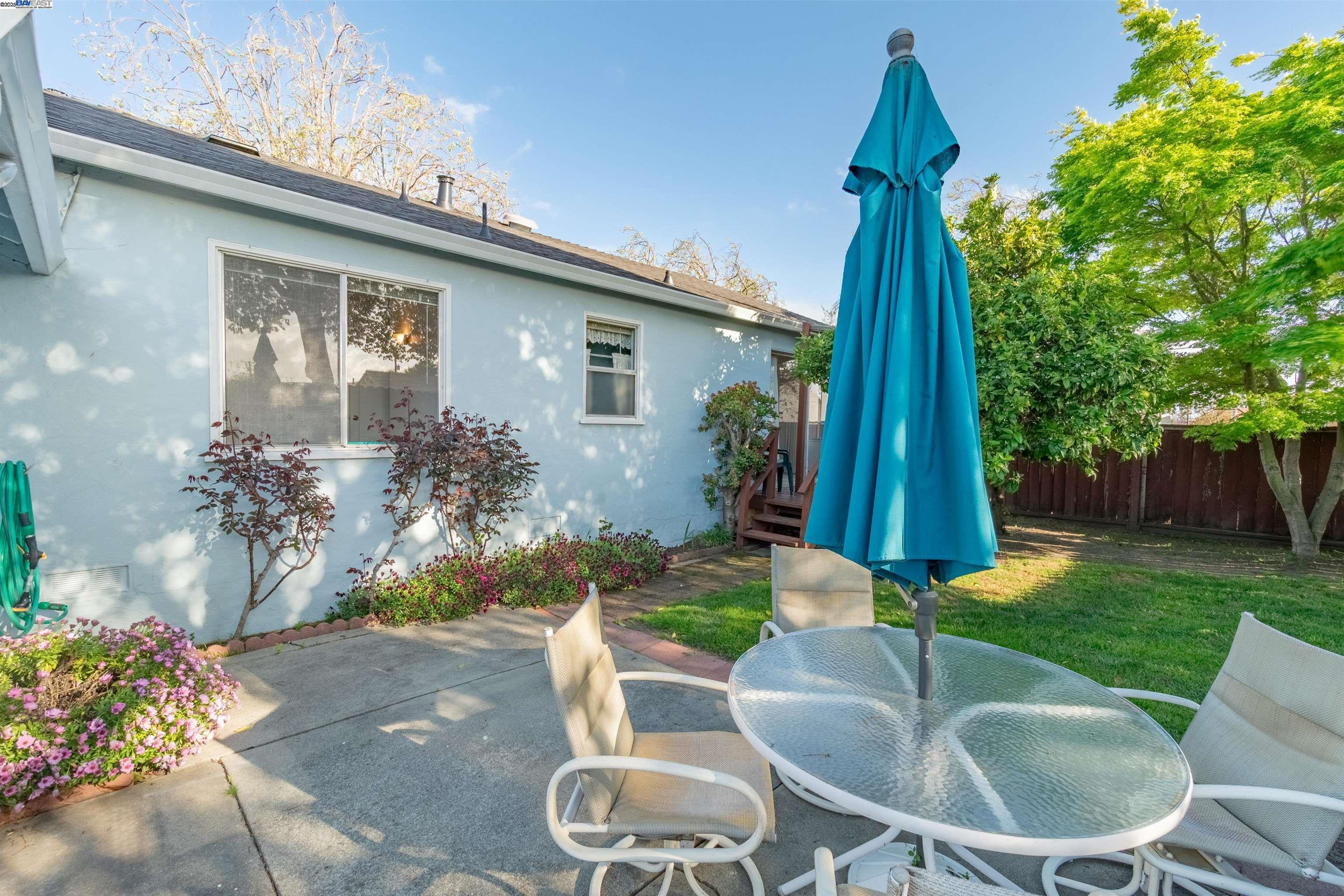 property-img