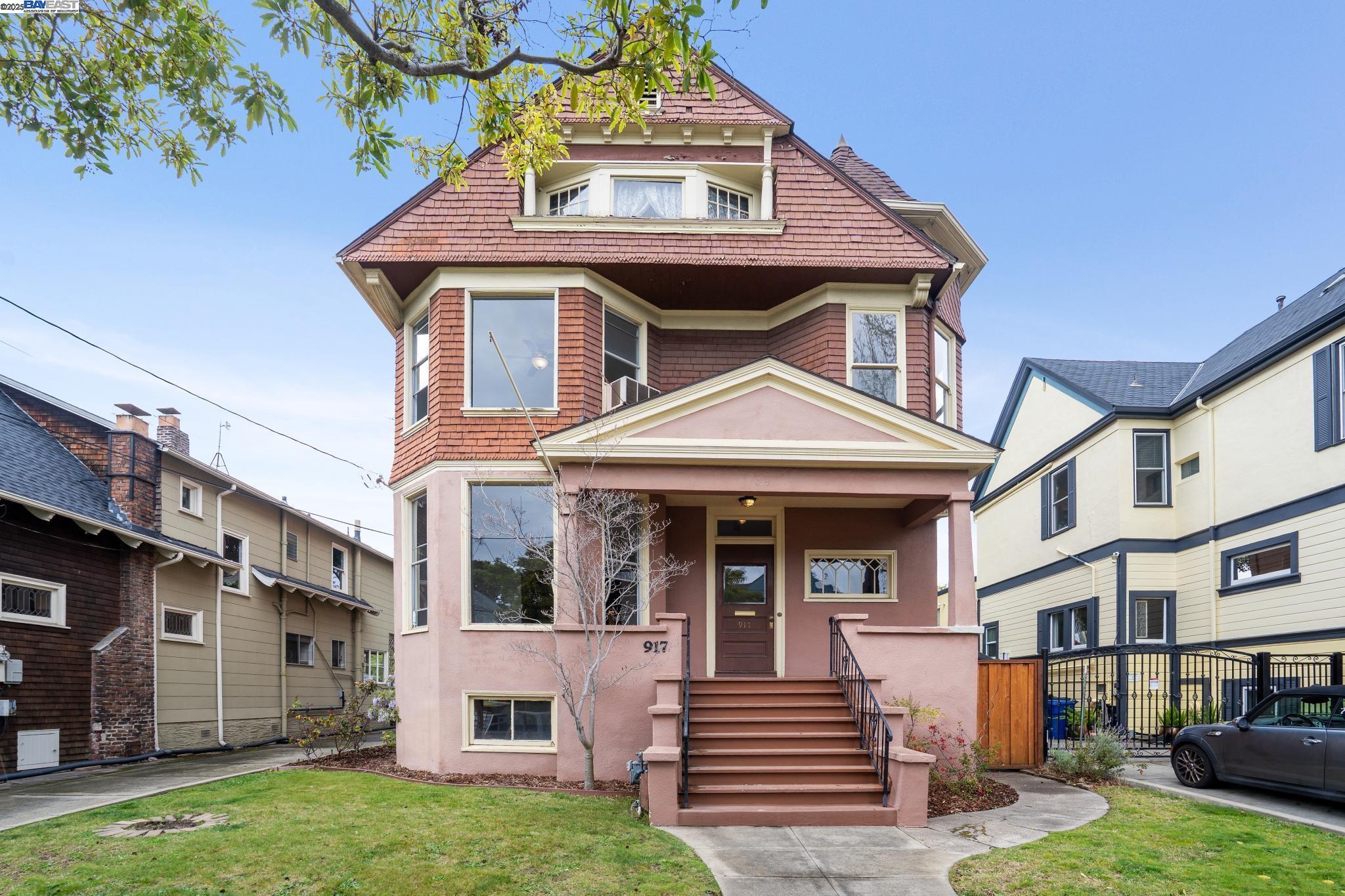 Detail Gallery Image 1 of 1 For 917 Chestnut St, Alameda,  CA 94501 - 4 Beds | 2/1 Baths