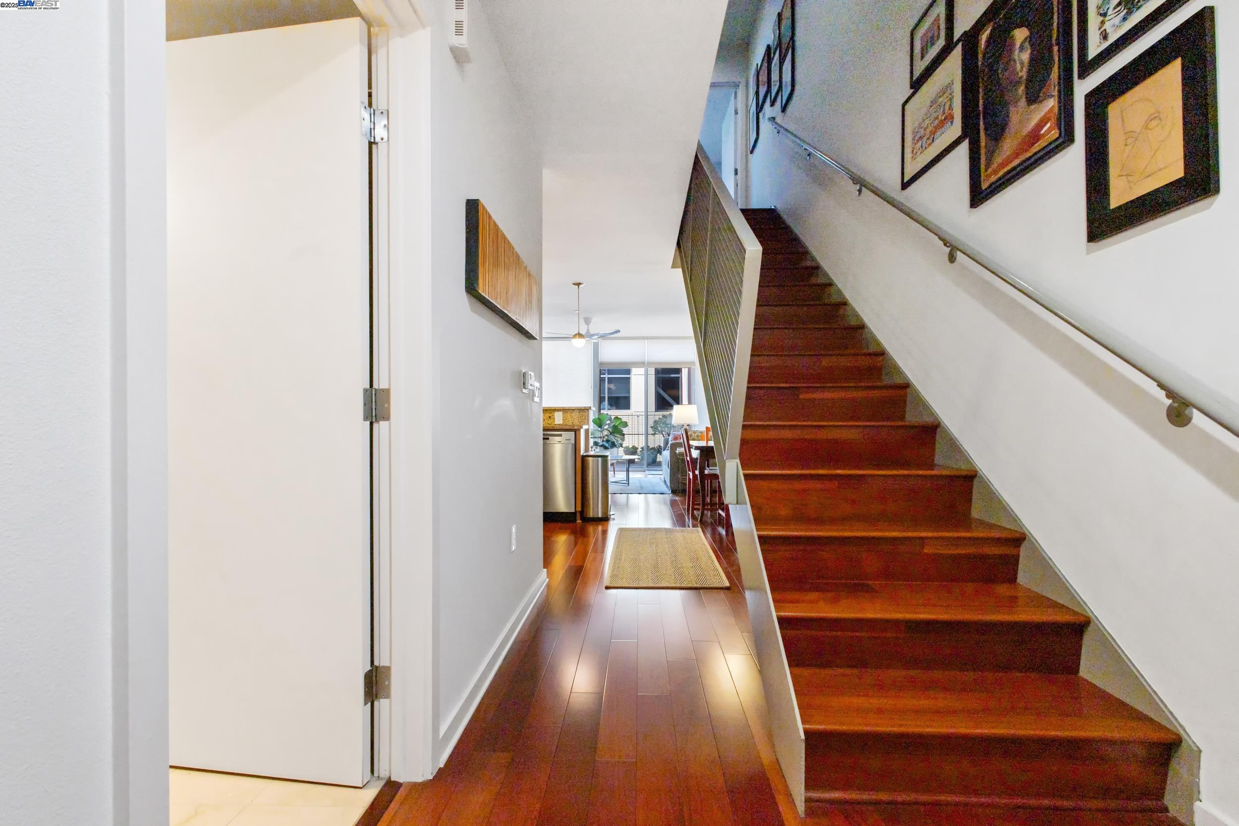 Detail Gallery Image 13 of 20 For 630 Thomas L Berkley Way #514,  Oakland,  CA 94612 - 3 Beds | 2 Baths