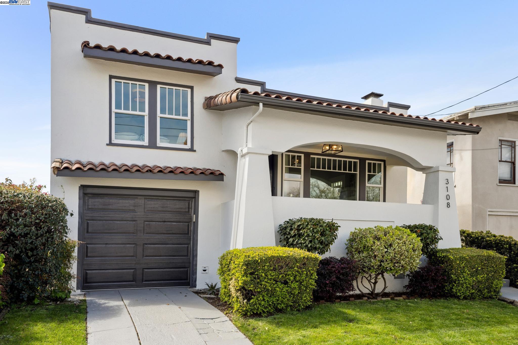 Detail Gallery Image 1 of 1 For 3108 Santa Clara Ave, Alameda,  CA 94501 - 2 Beds | 1 Baths