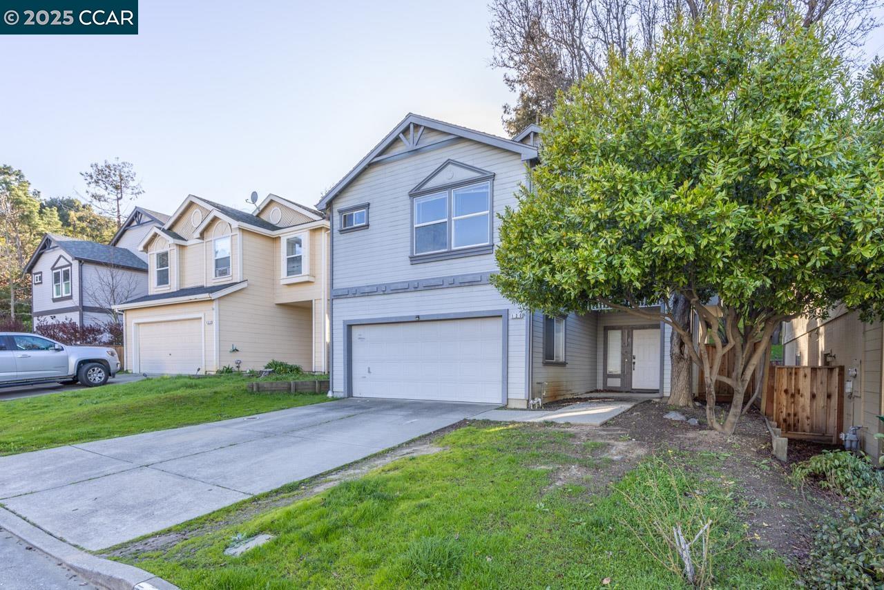 Detail Gallery Image 1 of 21 For 120 Bridgeview Ct, Crockett,  CA 94525 - 3 Beds | 2/1 Baths