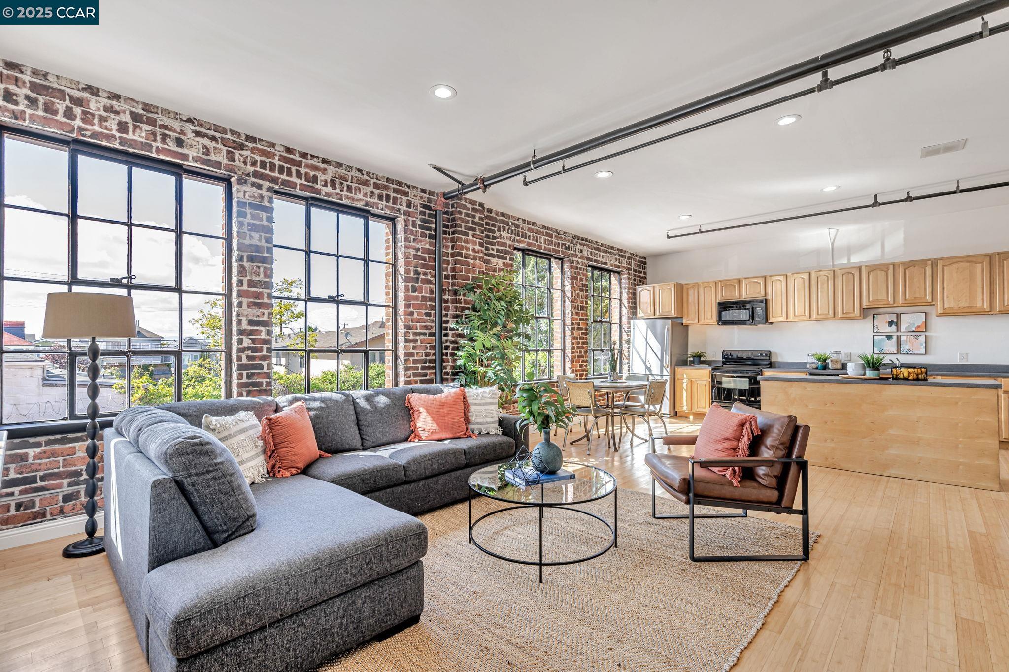 CALOUS LOFT Condos for Sale