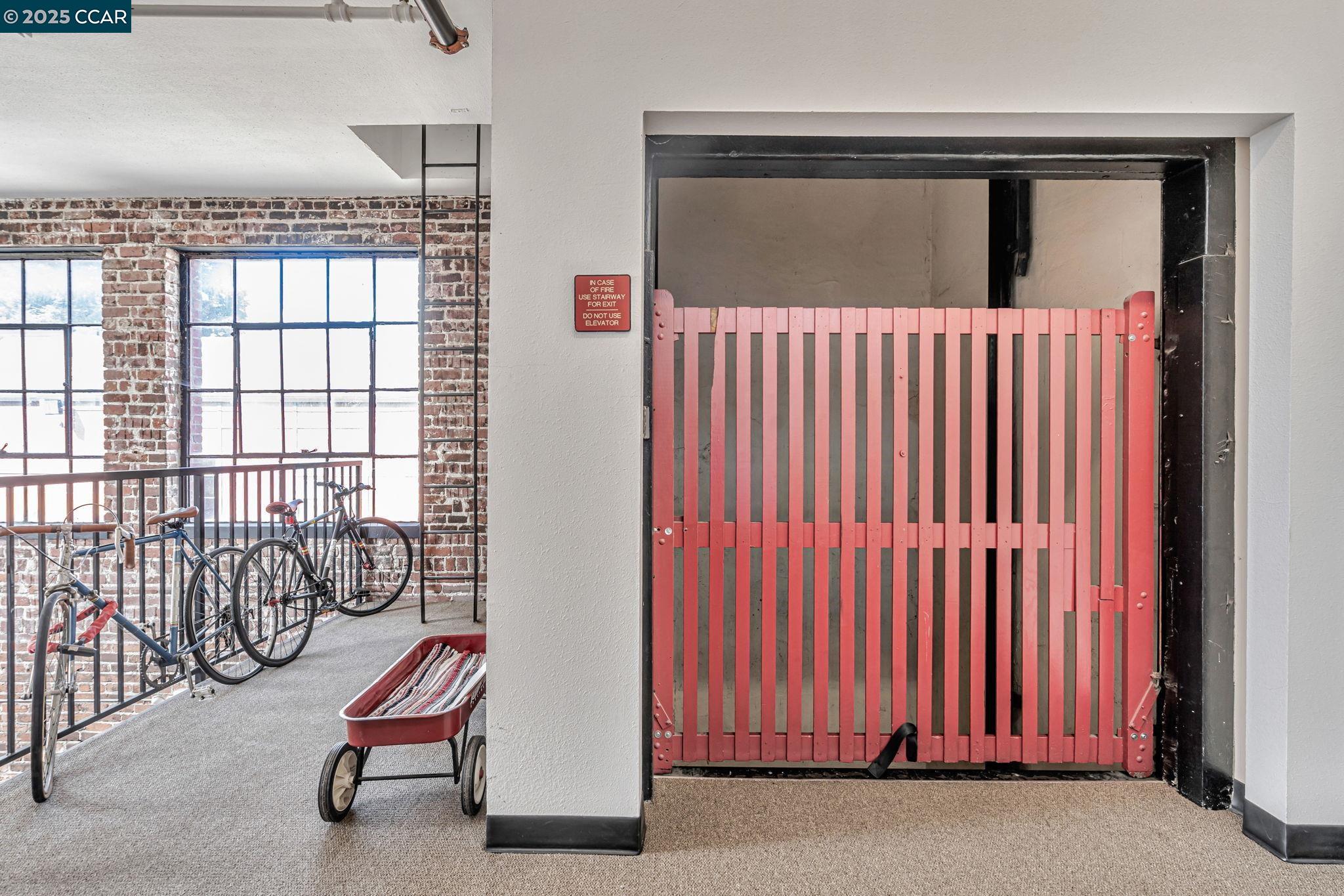 Detail Gallery Image 14 of 20 For 730 29th St #202,  Oakland,  CA 94609 - 1 Beds | 1 Baths