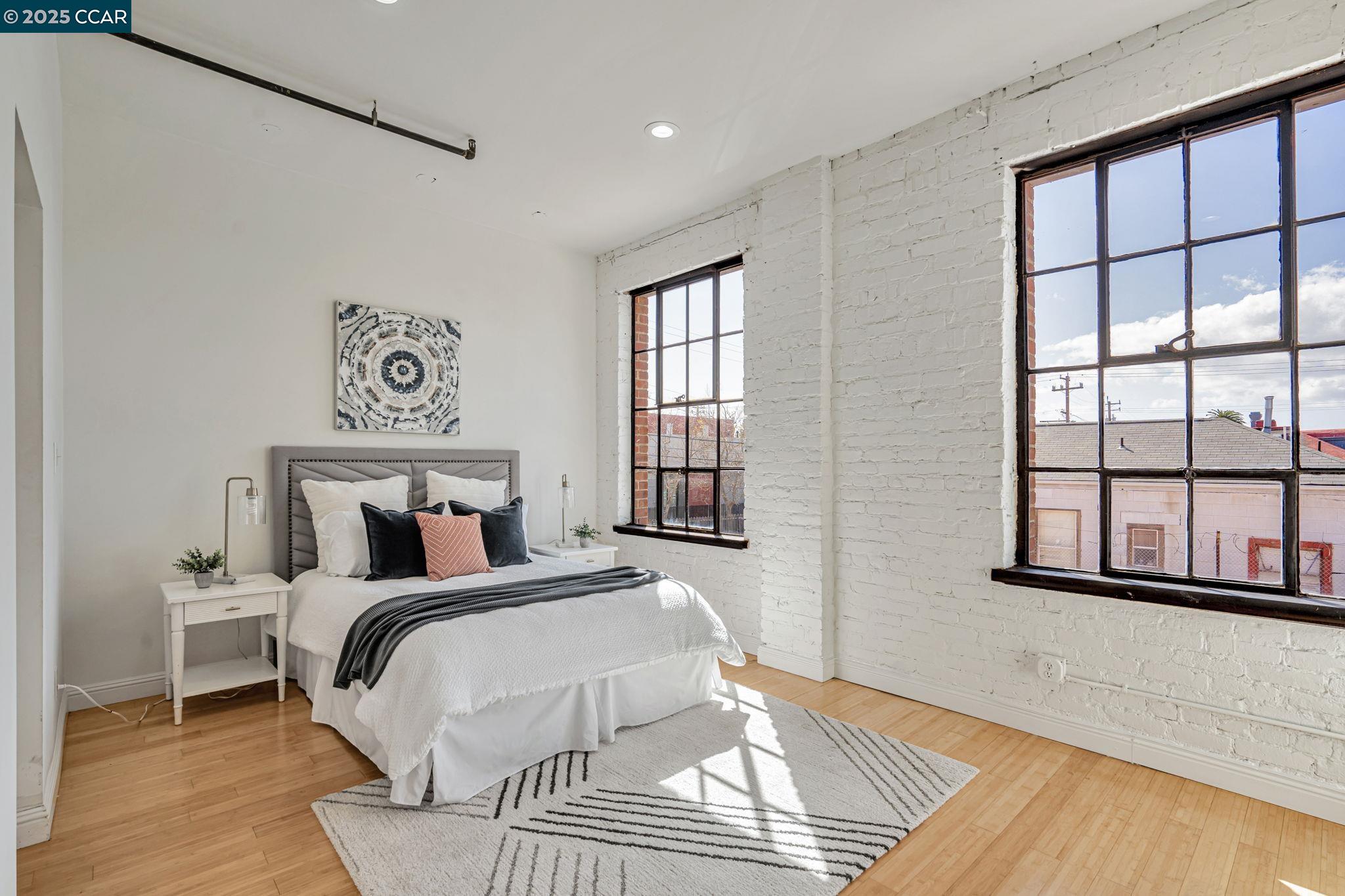 Detail Gallery Image 8 of 20 For 730 29th St #202,  Oakland,  CA 94609 - 1 Beds | 1 Baths