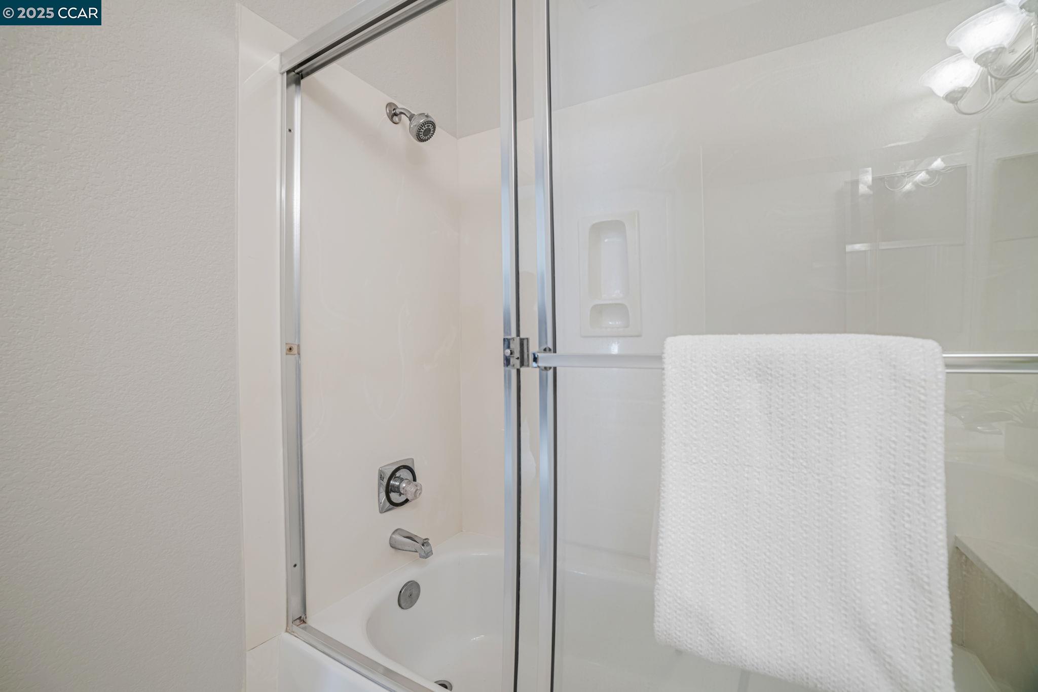 Detail Gallery Image 20 of 23 For 3194 Caramello Ct, Pleasanton,  CA 94588 - 2 Beds | 2 Baths