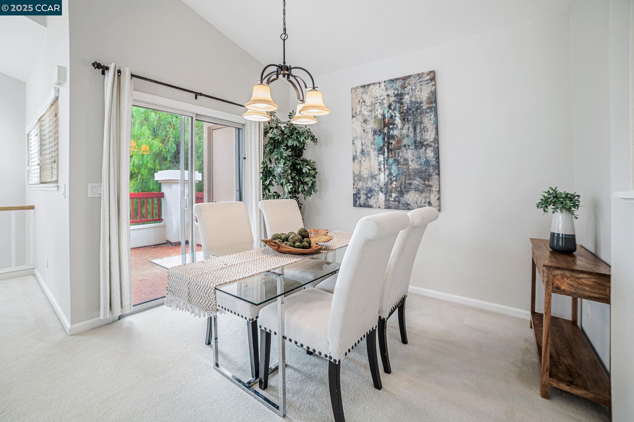 Detail Gallery Image 10 of 23 For 3194 Caramello Ct, Pleasanton,  CA 94588 - 2 Beds | 2 Baths