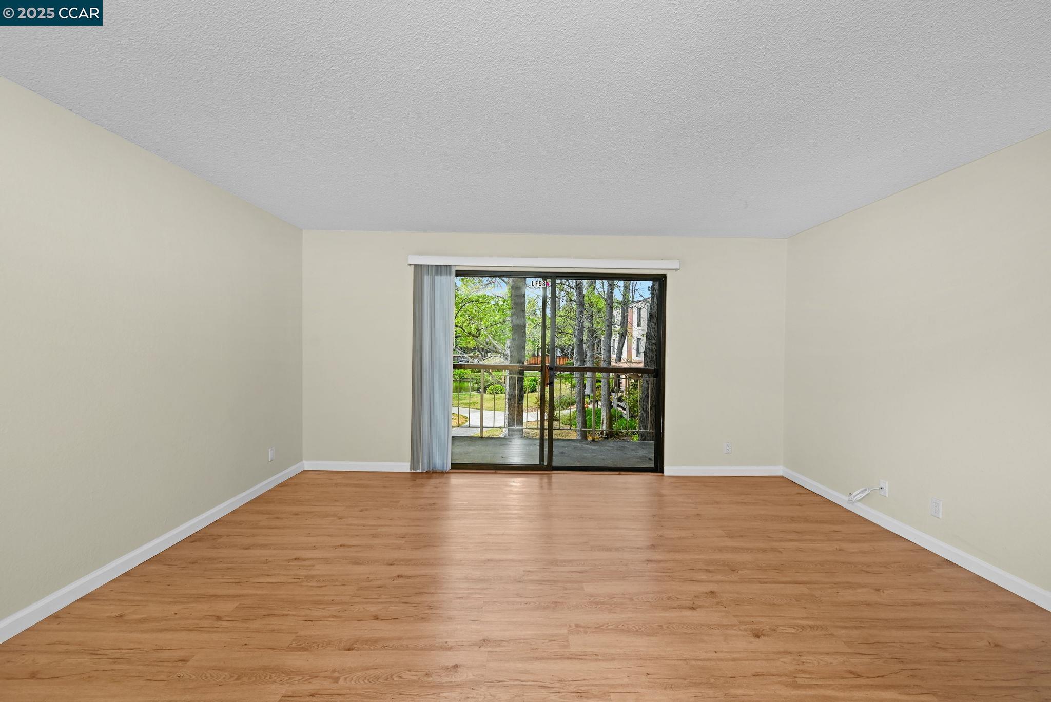 Photo #6: 41091198 Listing 