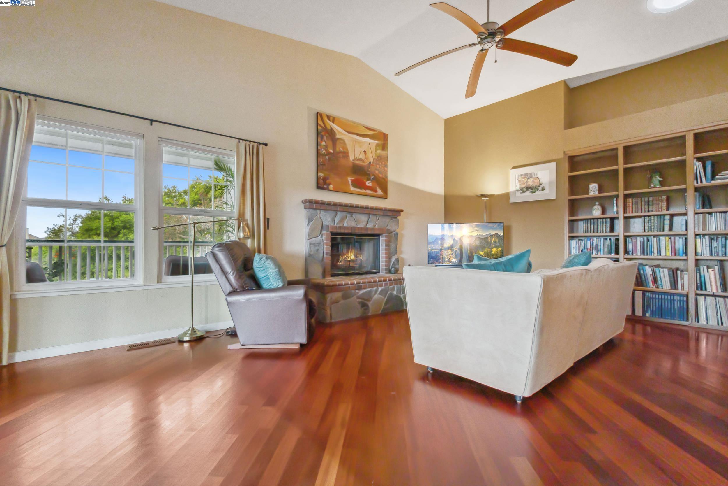 Detail Gallery Image 15 of 60 For 3565 Star Ridge Rd, Hayward,  CA 94542 - 4 Beds | 3 Baths