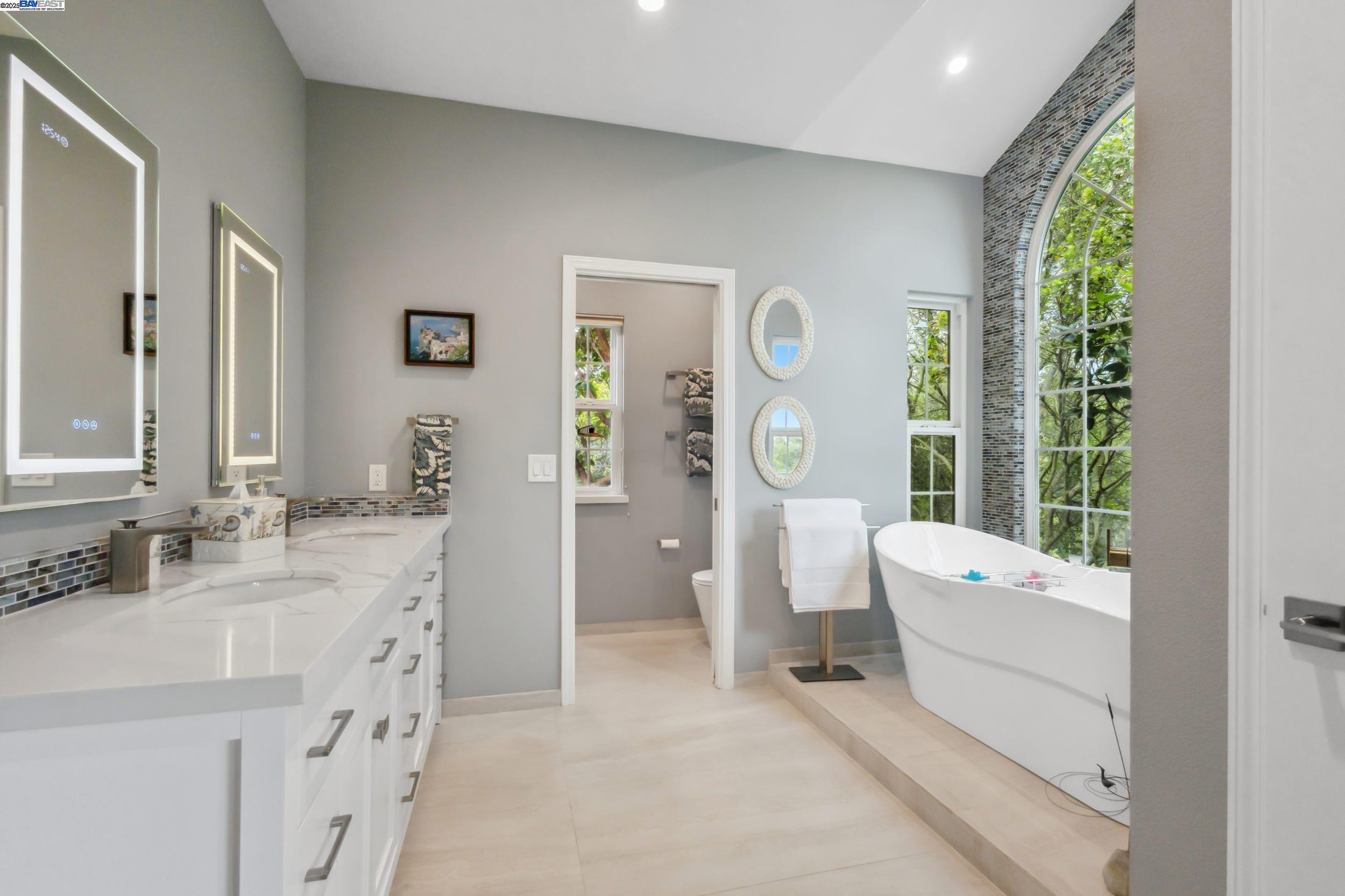 Detail Gallery Image 36 of 60 For 3565 Star Ridge Rd, Hayward,  CA 94542 - 4 Beds | 3 Baths