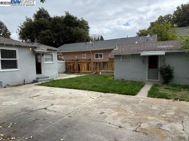 Detail Gallery Image 4 of 4 For 466 Rose Ave, Pleasanton,  CA 94566 - 3 Beds | 1 Baths
