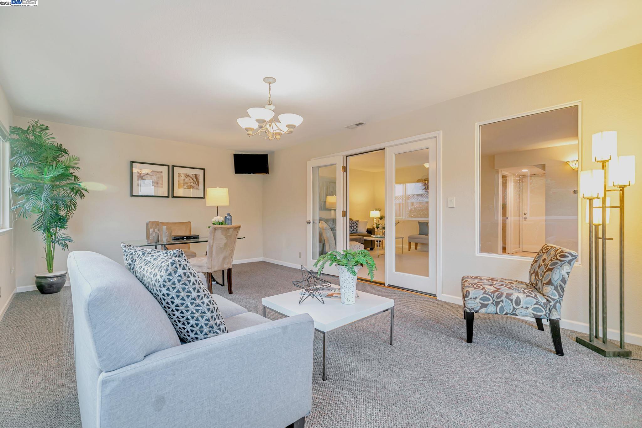 Detail Gallery Image 18 of 60 For 35375 Severn Dr, Newark,  CA 94560 - 4 Beds | 2/1 Baths