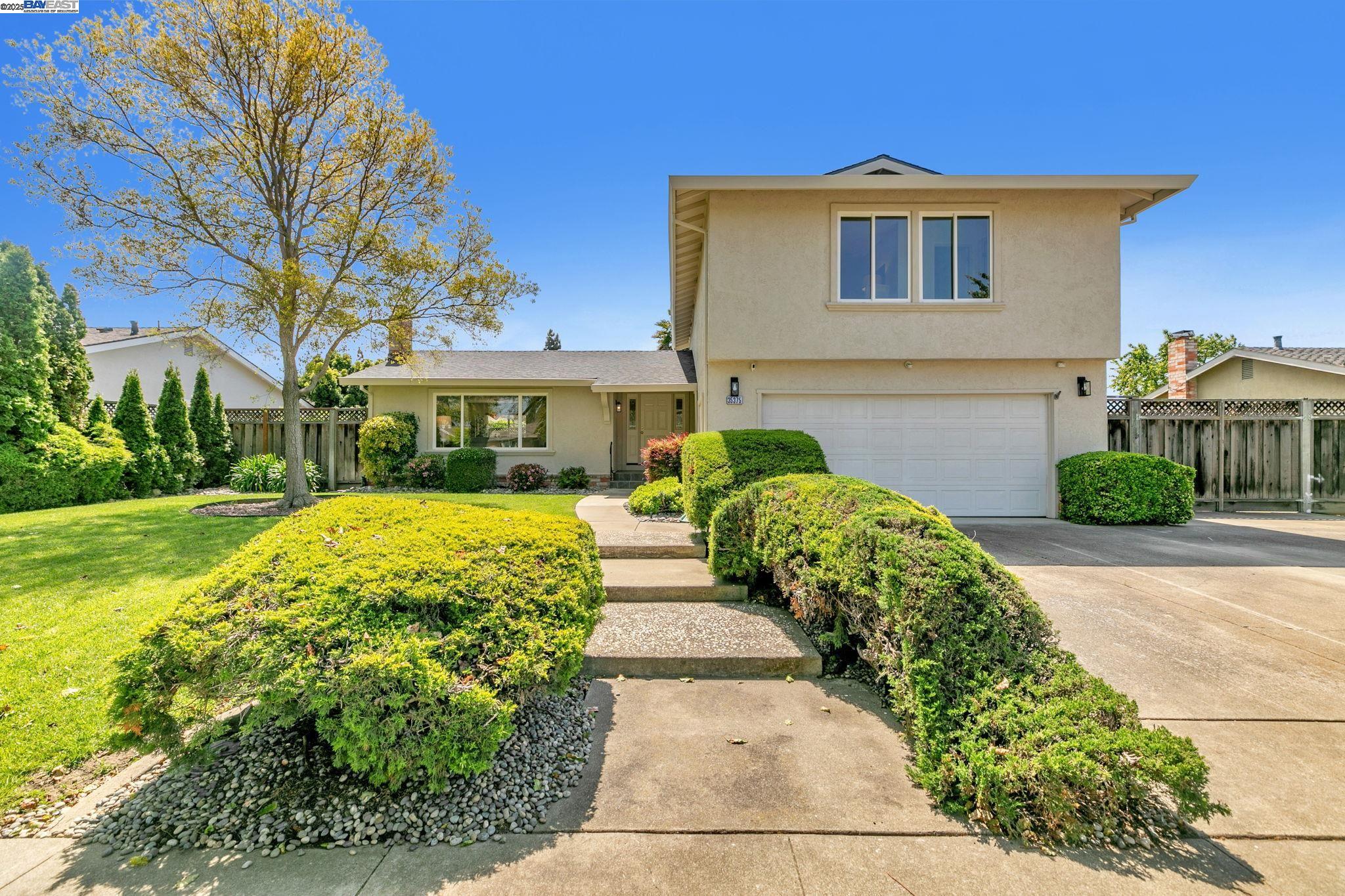 Detail Gallery Image 3 of 60 For 35375 Severn Dr, Newark,  CA 94560 - 4 Beds | 2/1 Baths