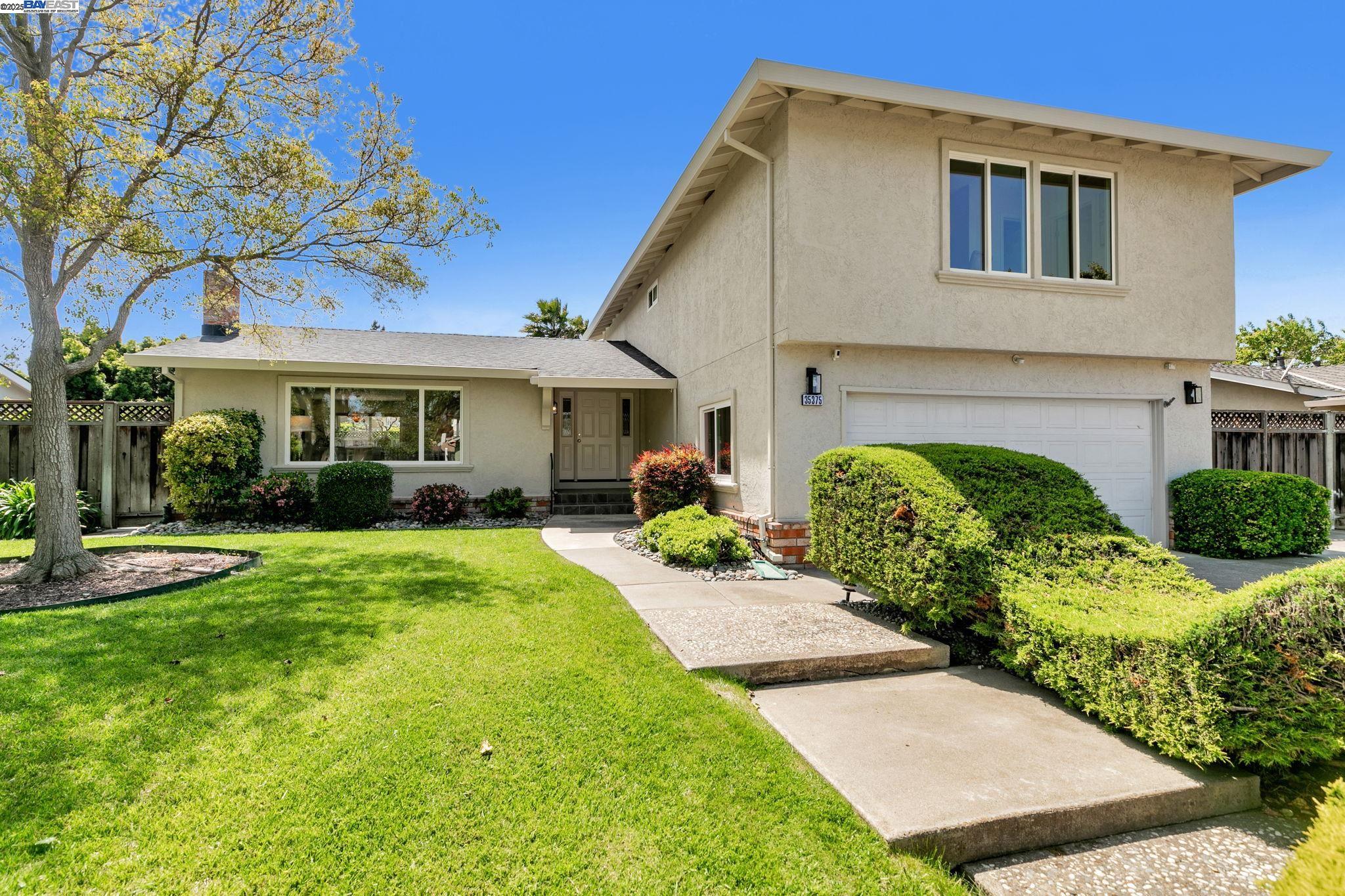 Detail Gallery Image 5 of 60 For 35375 Severn Dr, Newark,  CA 94560 - 4 Beds | 2/1 Baths
