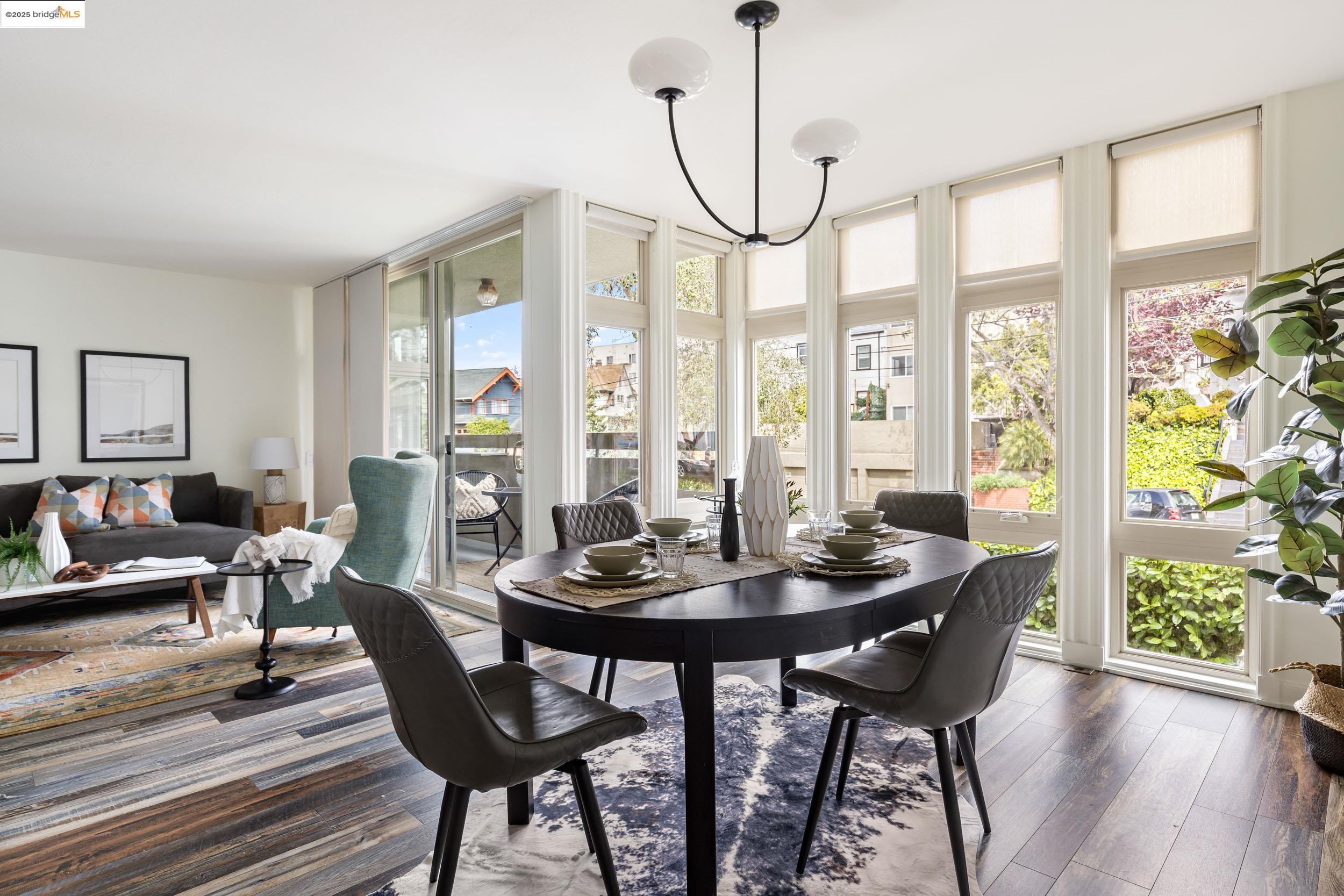 398 Adams St # 202, Oakland, California 94610, 1 Bedroom Bedrooms, 3 Rooms Rooms,1 BathroomBathrooms,Residential,For Sale,398 Adams St # 202,41091210