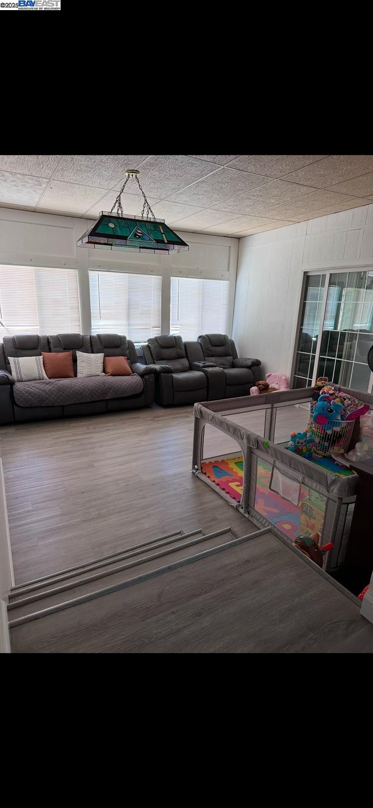 Detail Gallery Image 6 of 8 For 600 Jennings, Vallejo,  CA 94591 - 3 Beds | 2 Baths