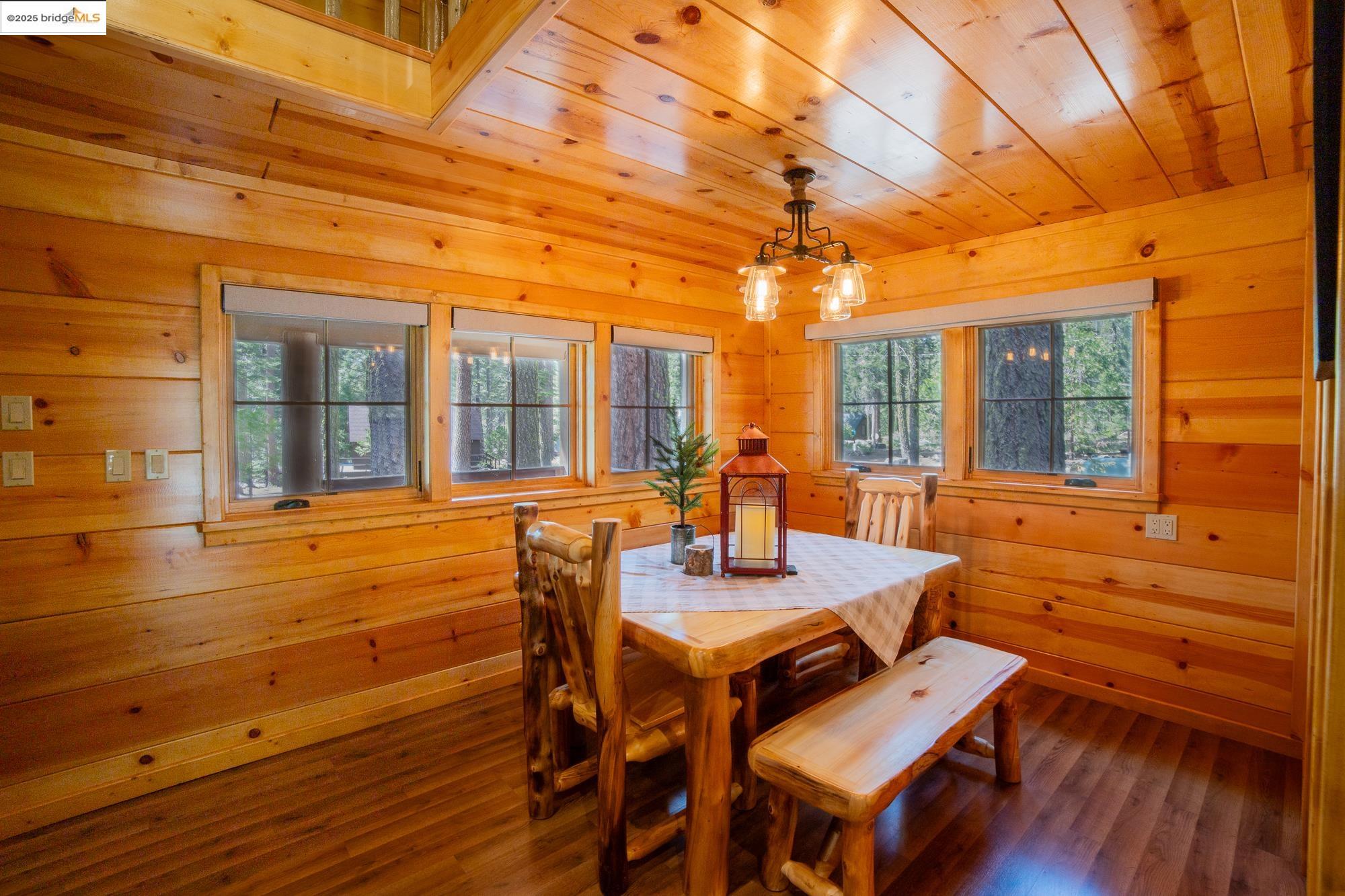 Detail Gallery Image 13 of 32 For 41 Cow Creek, Strawberry,  CA 95375 - 2 Beds | 1 Baths