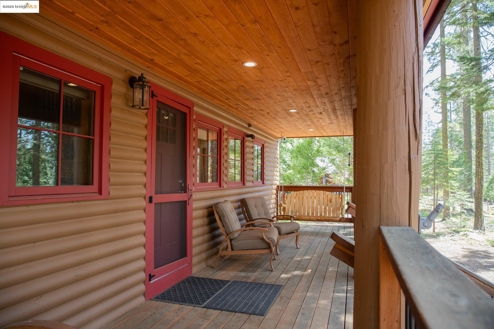 Detail Gallery Image 4 of 32 For 41 Cow Creek, Strawberry,  CA 95375 - 2 Beds | 1 Baths