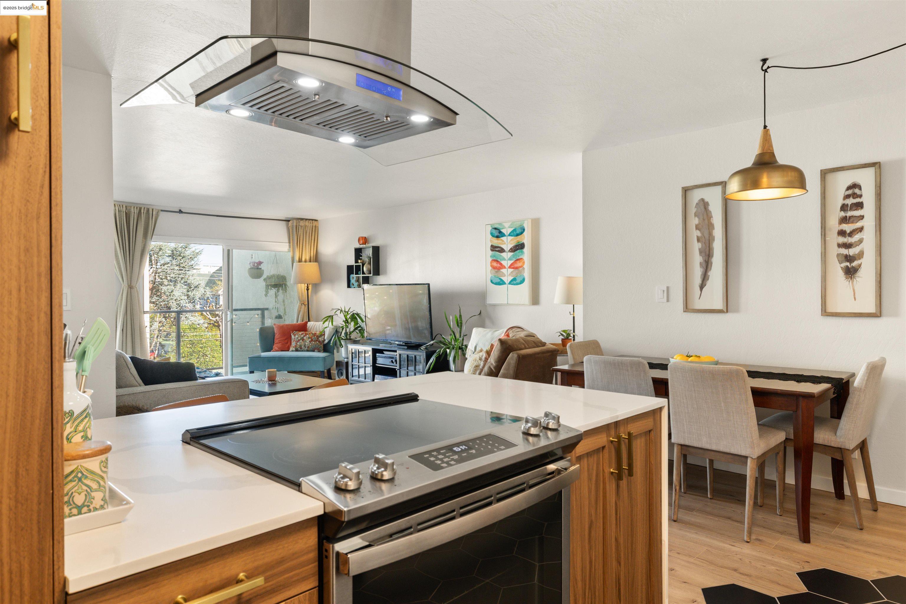 Photo #2: 41091233 Listing 