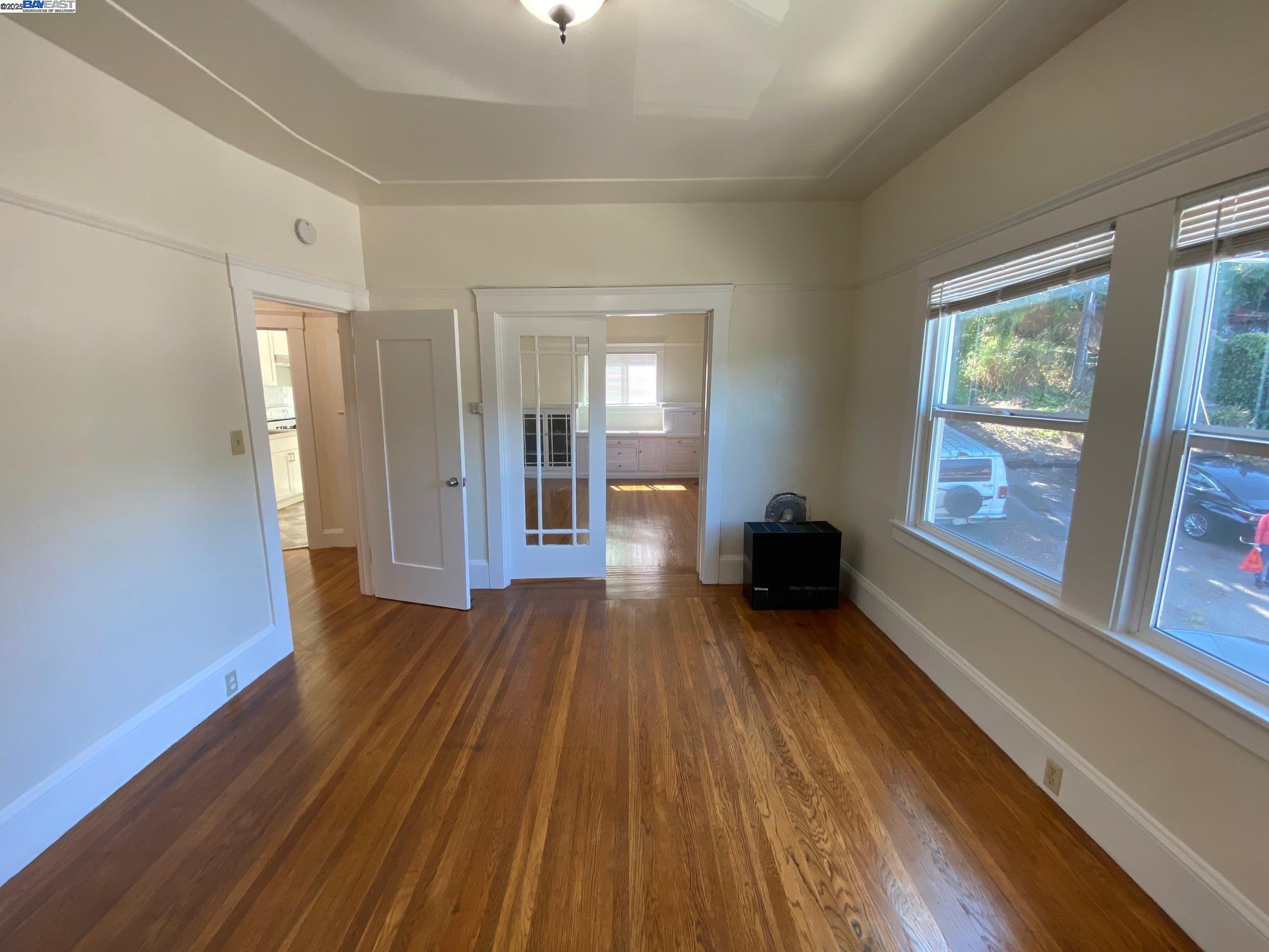 Detail Gallery Image 11 of 18 For Park Blvd #2,  Oakland,  CA 94606 - 1 Beds | 1 Baths