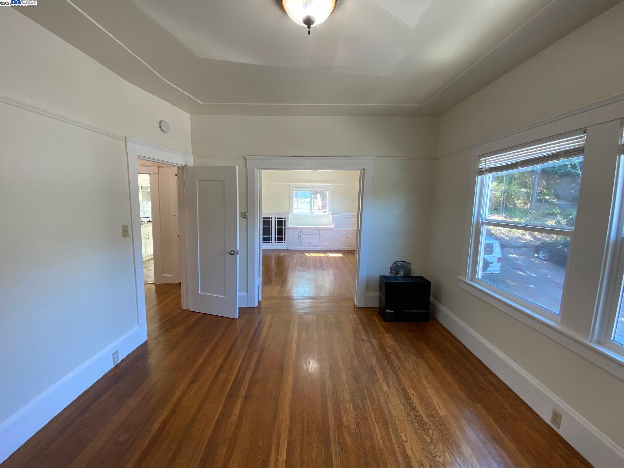 Detail Gallery Image 14 of 18 For Park Blvd #2,  Oakland,  CA 94606 - 1 Beds | 1 Baths