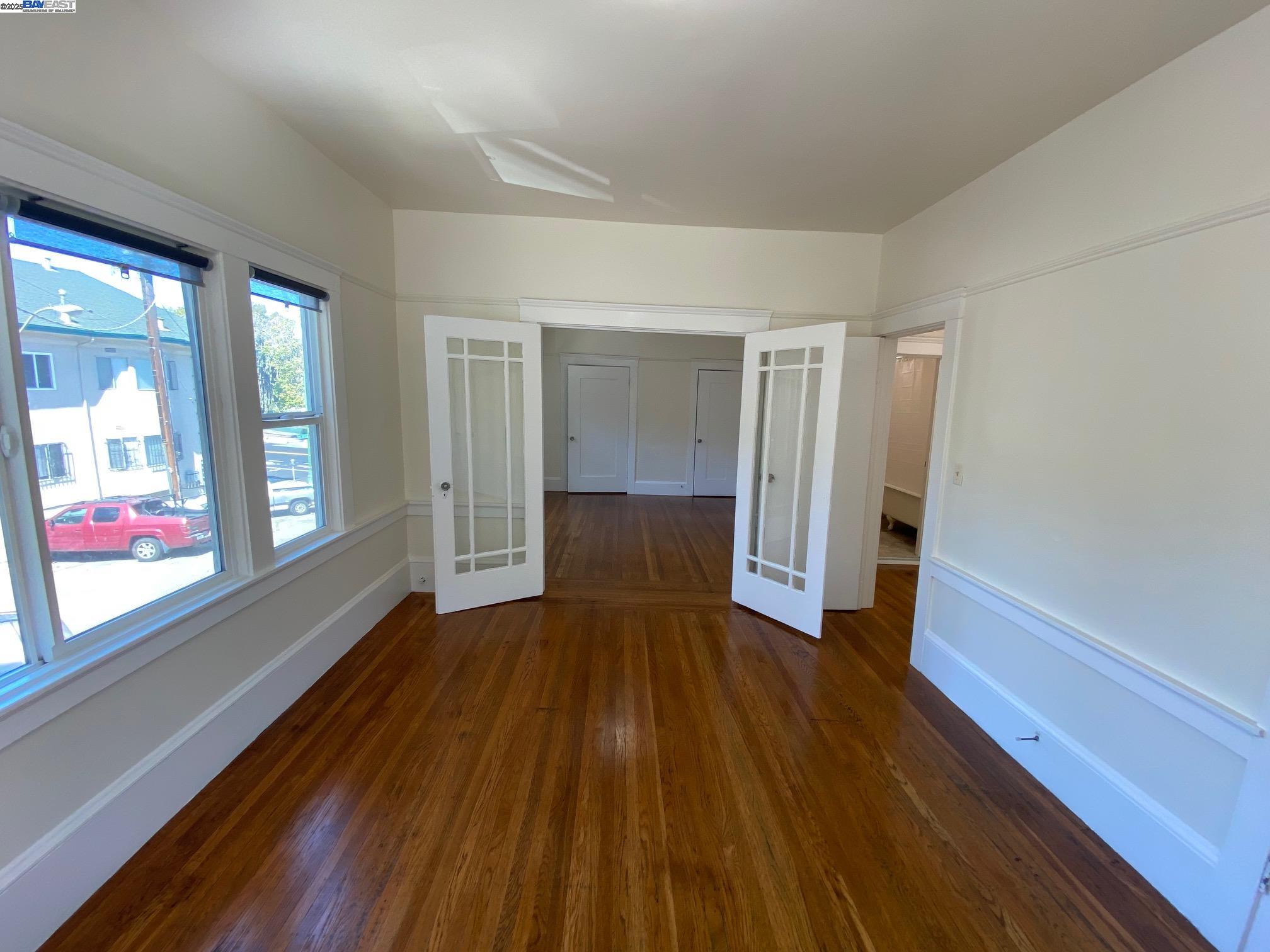 Detail Gallery Image 15 of 18 For Park Blvd #2,  Oakland,  CA 94606 - 1 Beds | 1 Baths