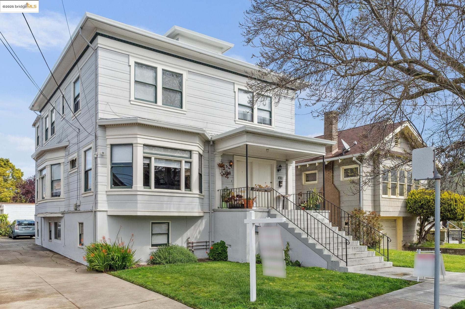 Detail Gallery Image 1 of 1 For 534 63rd St, Oakland,  CA 94609 - – Beds | – Baths