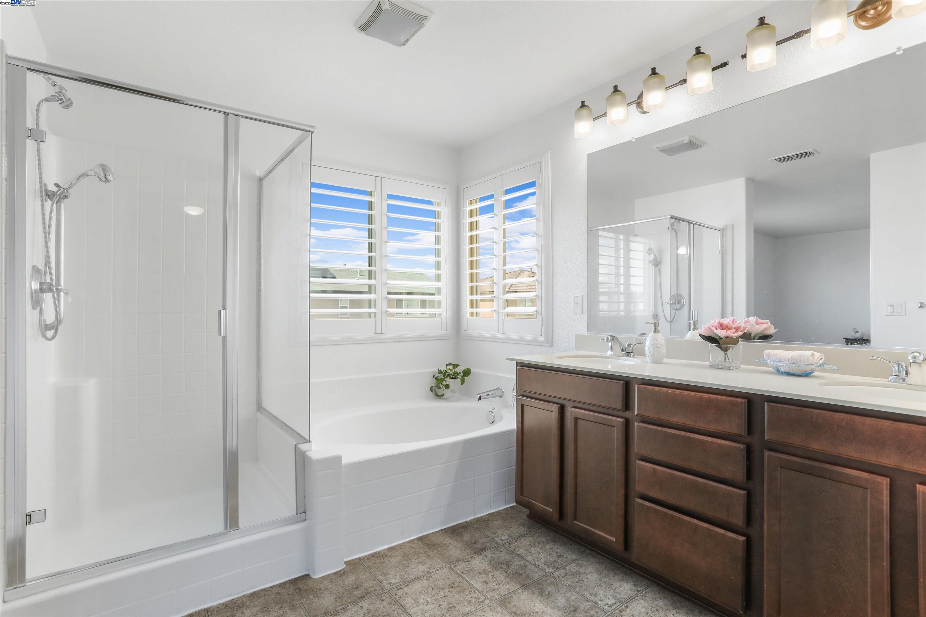 Detail Gallery Image 22 of 37 For 16289 Prairie Fire Court, Lathrop,  CA 95330 - 5 Beds | 3 Baths