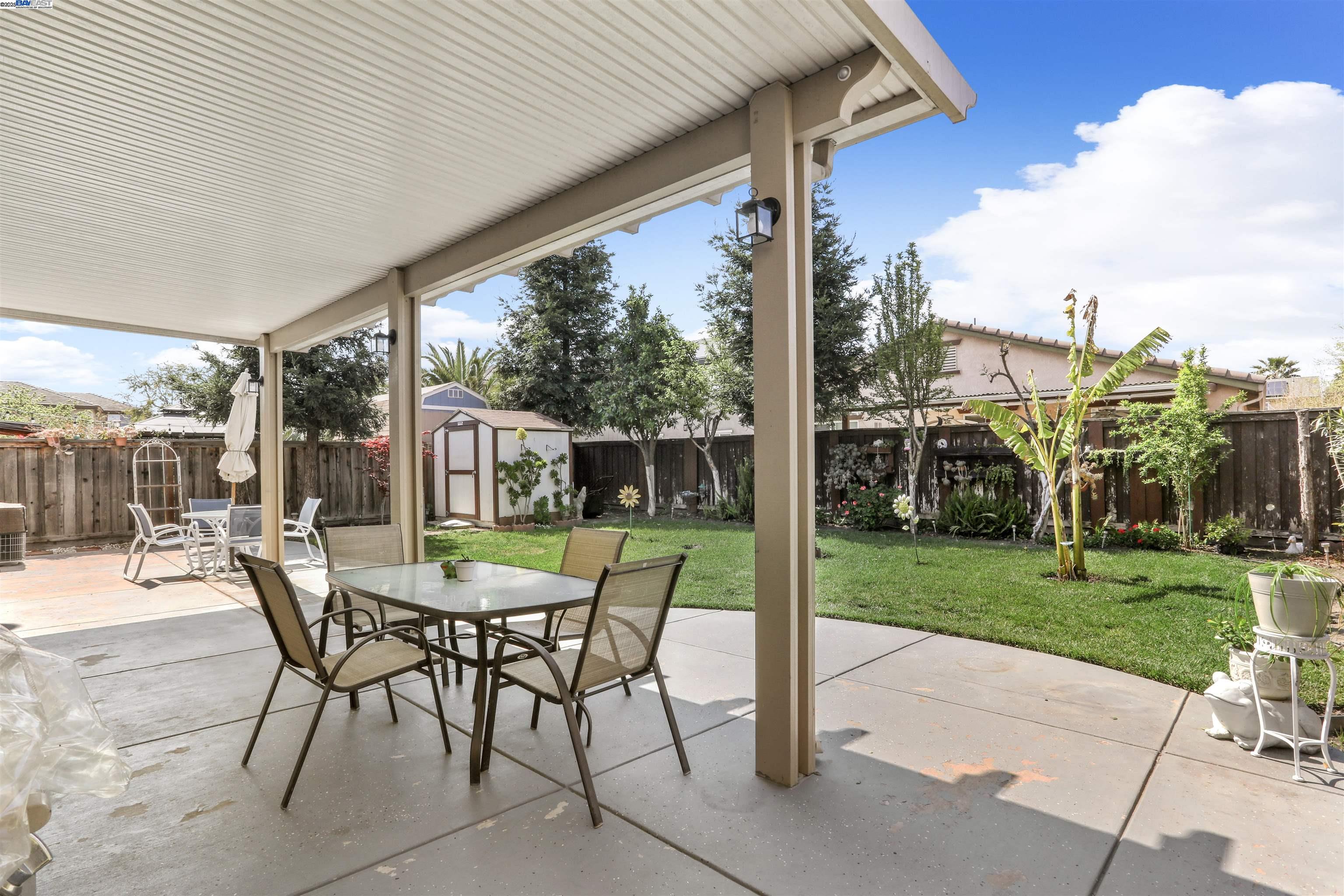 Detail Gallery Image 35 of 37 For 16289 Prairie Fire Court, Lathrop,  CA 95330 - 5 Beds | 3 Baths