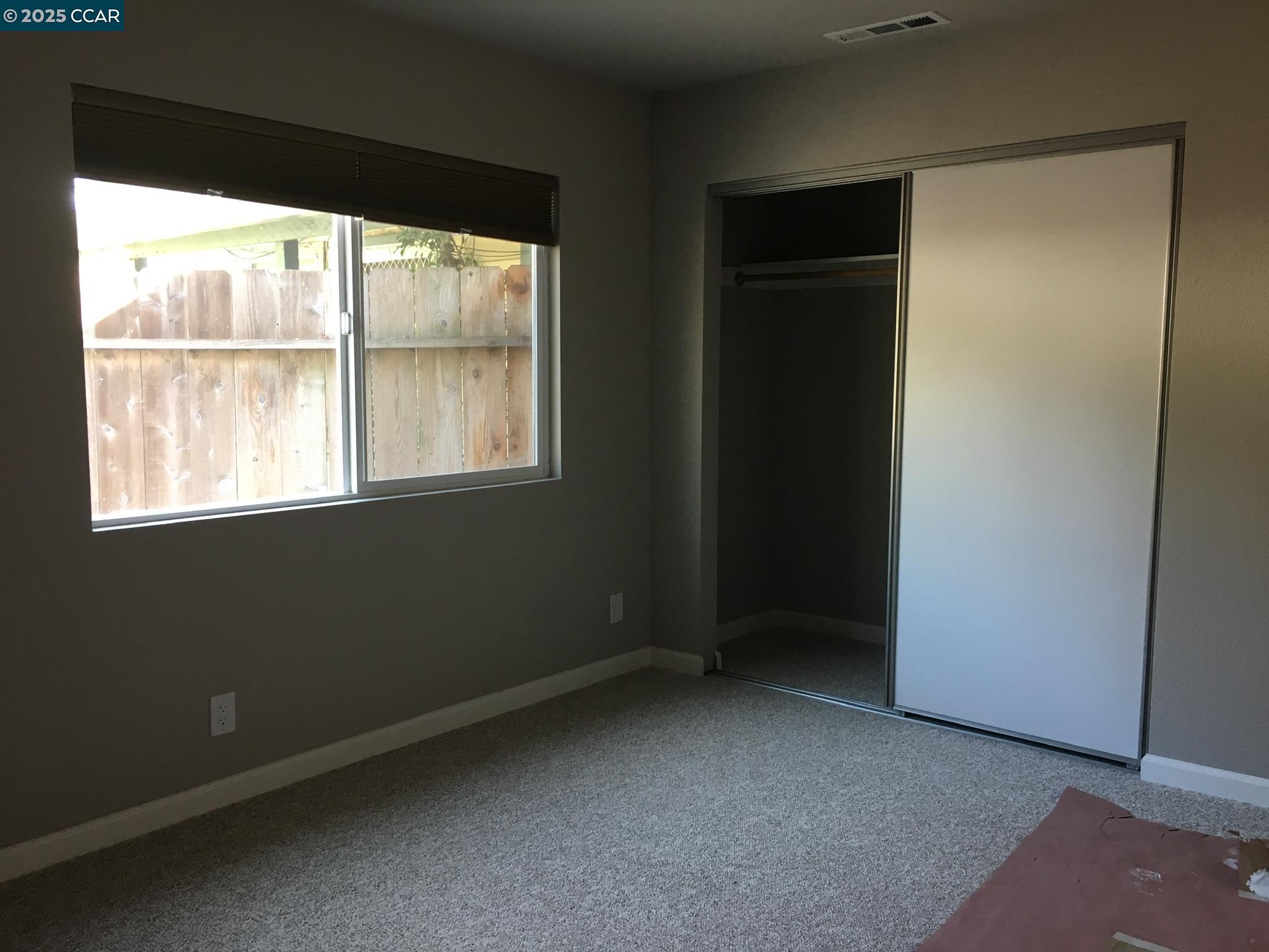 Detail Gallery Image 5 of 11 For 1330 Bentley #B,  Concord,  CA 94518 - 1 Beds | 1 Baths