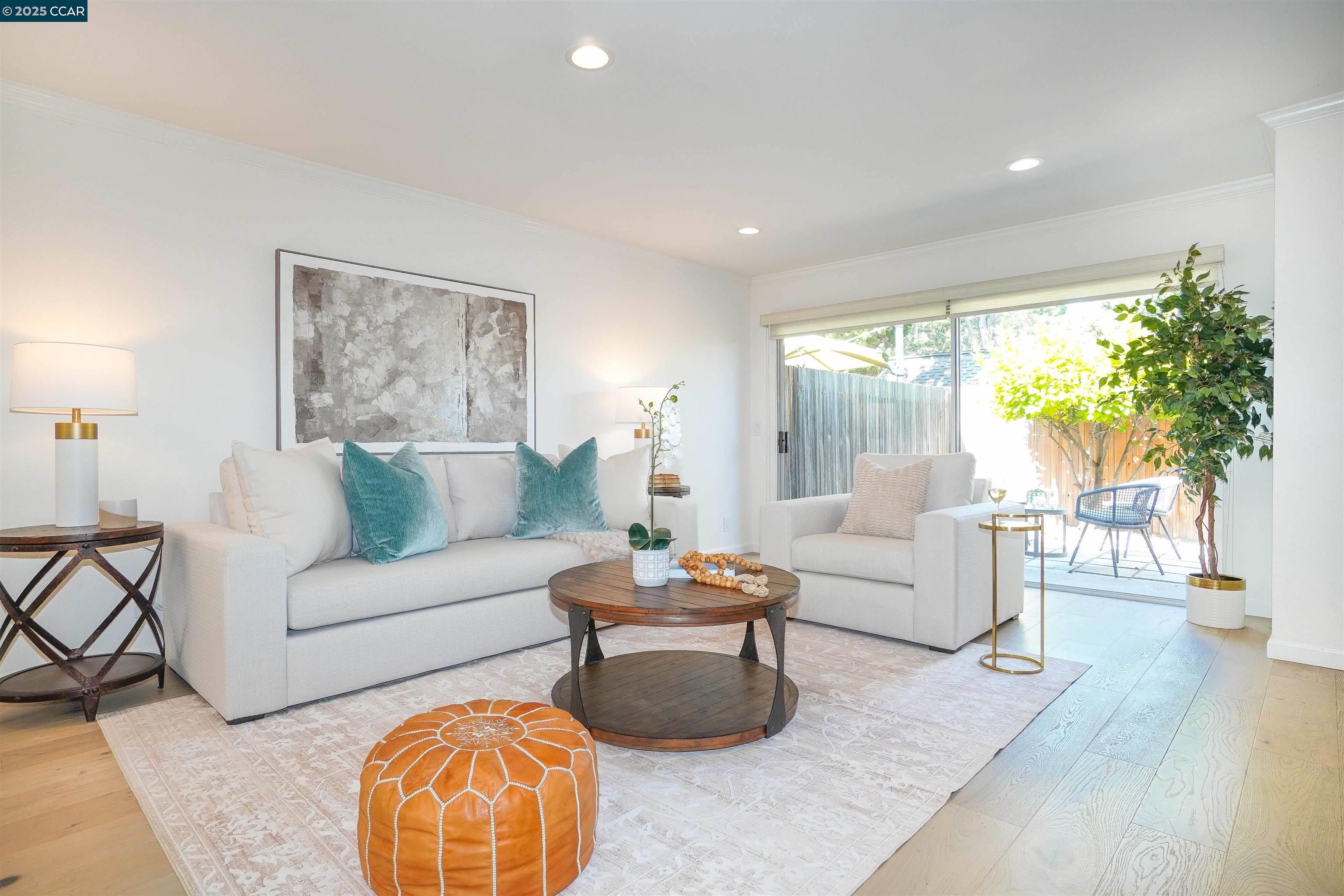 Photo #2: 41091288 Listing 