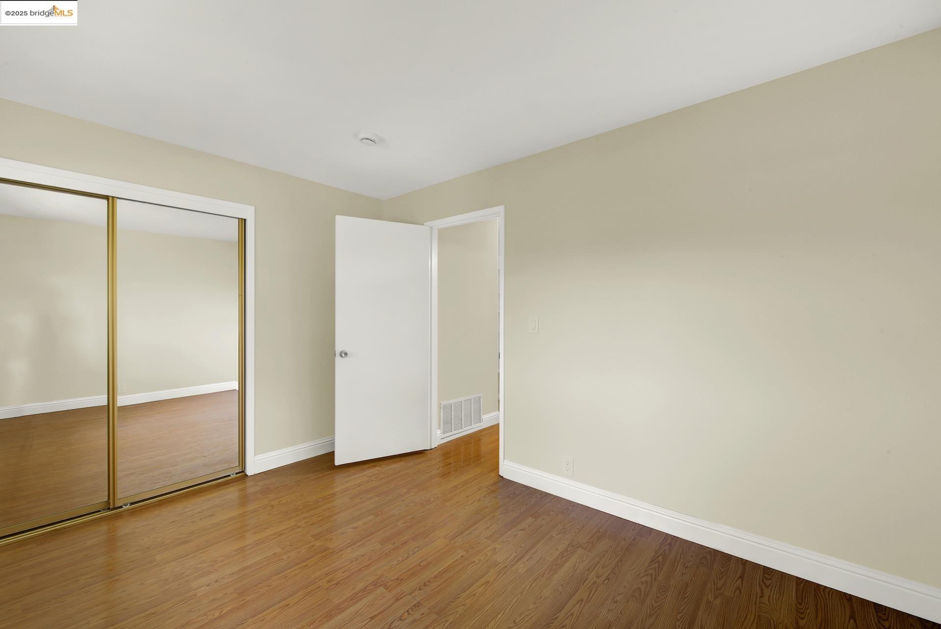 Photo #37: 41091289 Listing: Photo #37