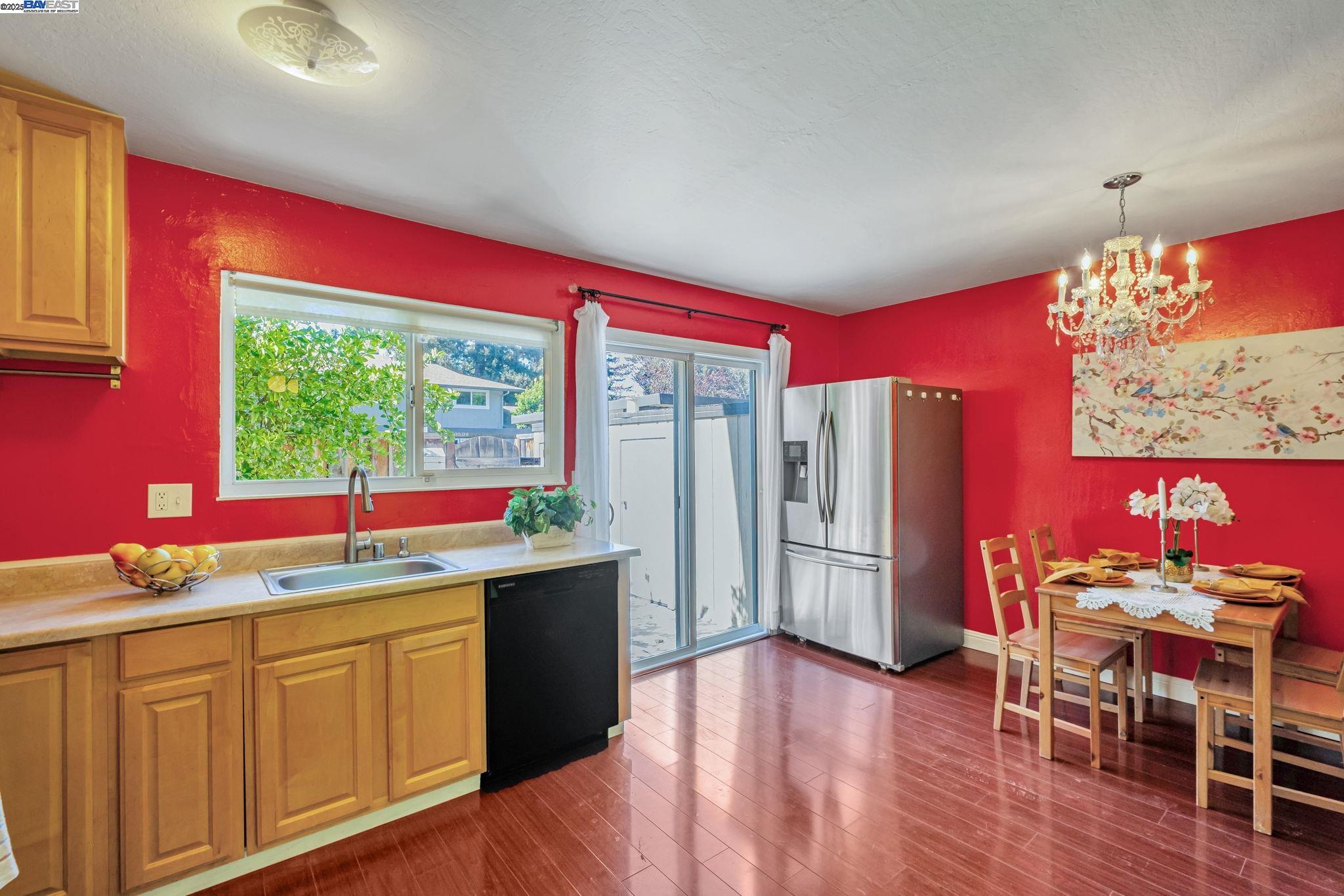 Photo #3: 41091299 Listing 