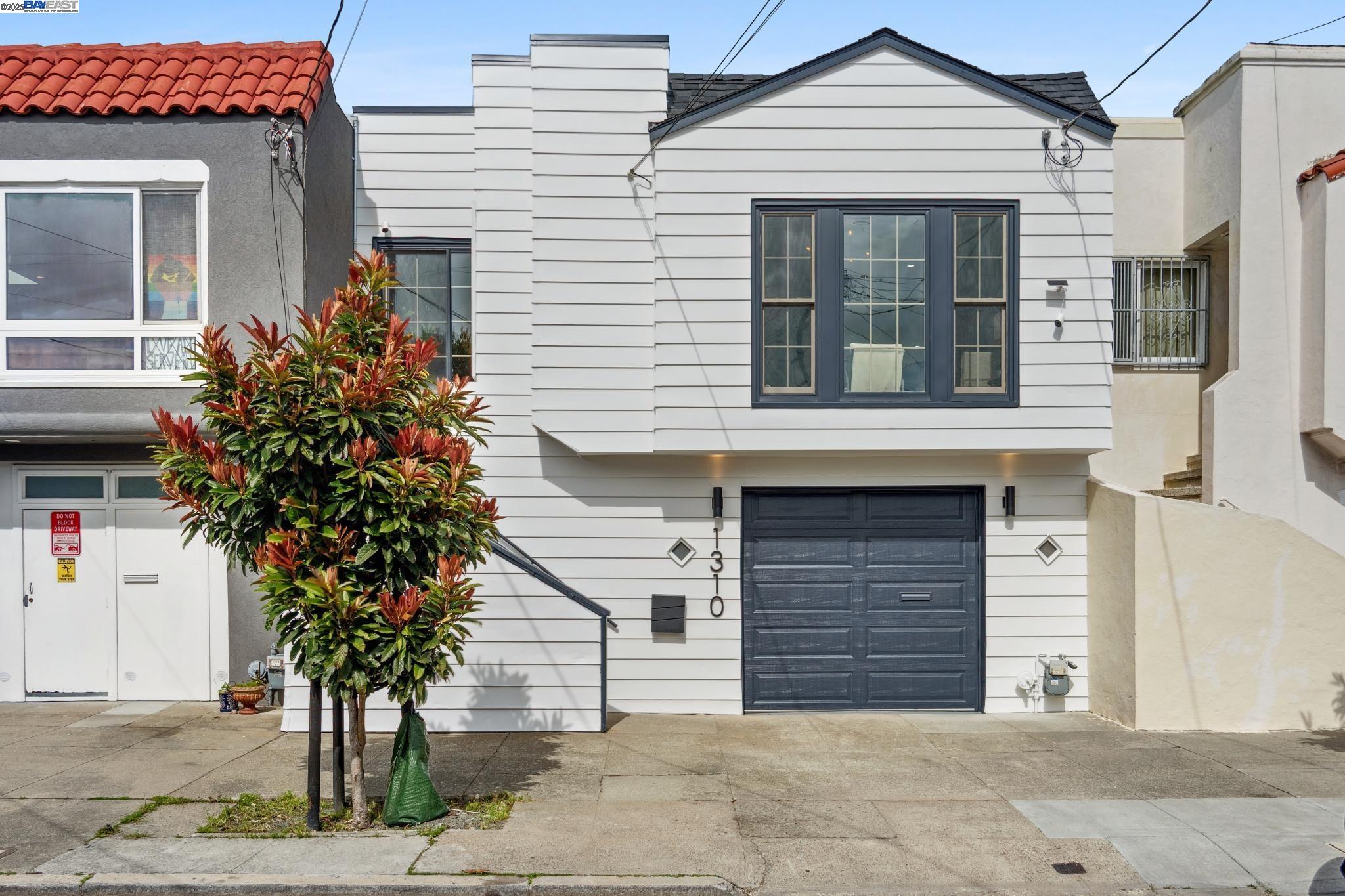Detail Gallery Image 1 of 1 For 1310 Palou Ave, San Francisco,  CA 94124 - 3 Beds | 1 Baths