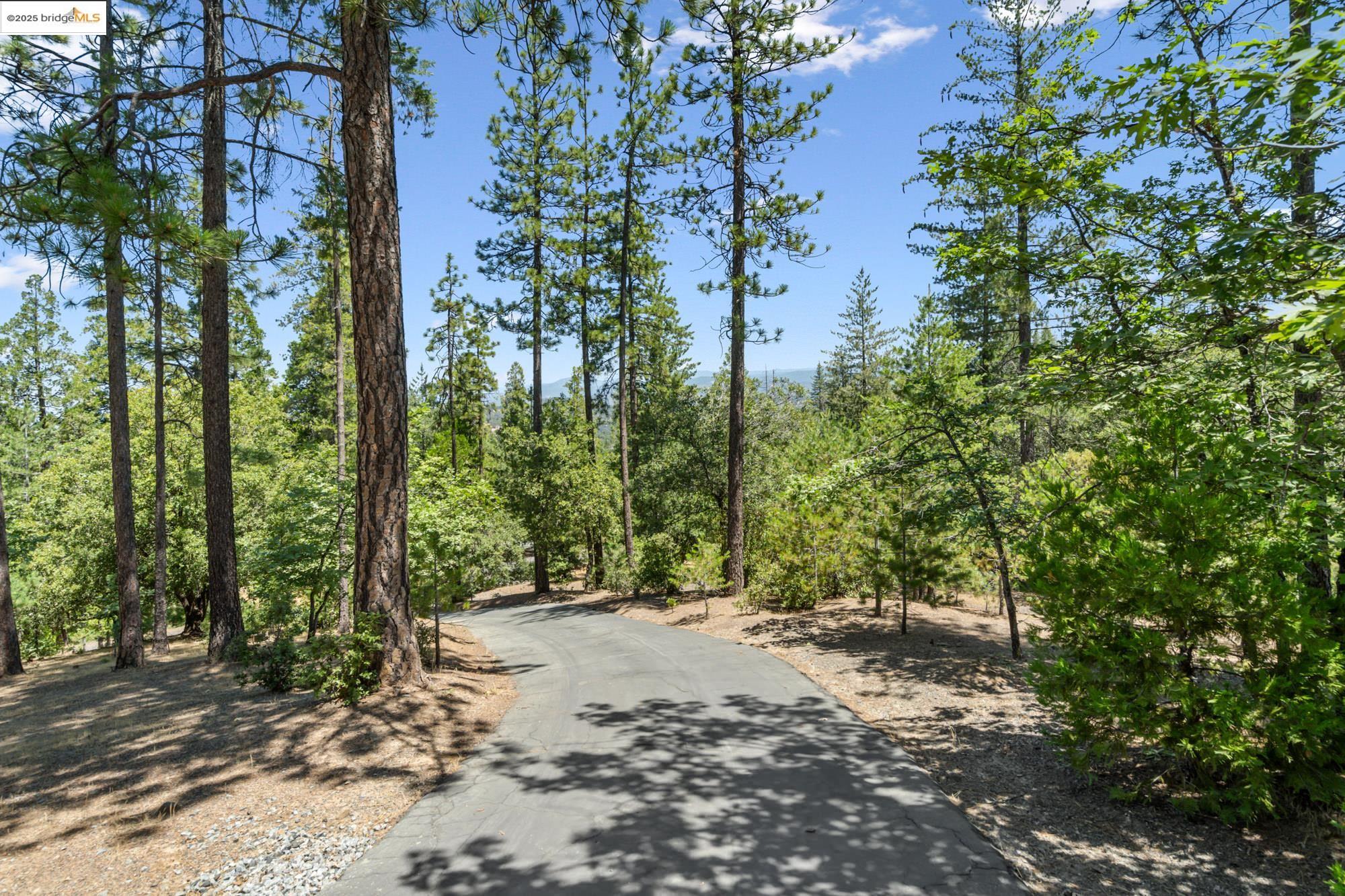 Detail Gallery Image 41 of 57 For 11335 Bridal Veil, Groveland,  CA 95321-0000 - 3 Beds | 2 Baths