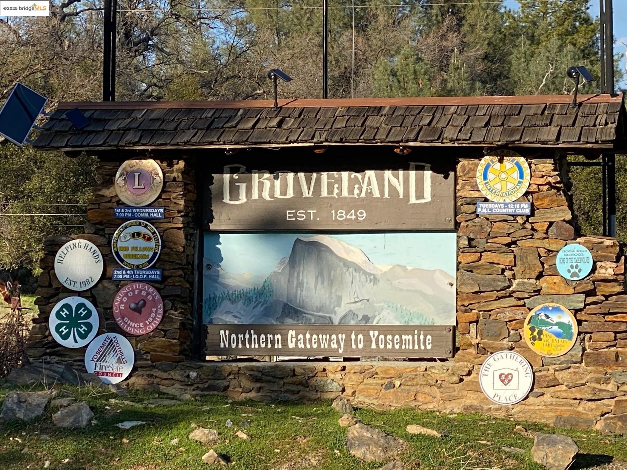 Detail Gallery Image 43 of 57 For 11335 Bridal Veil, Groveland,  CA 95321-0000 - 3 Beds | 2 Baths