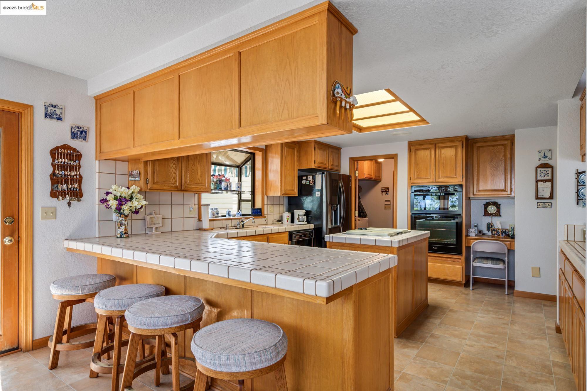 Detail Gallery Image 8 of 57 For 11335 Bridal Veil, Groveland,  CA 95321-0000 - 3 Beds | 2 Baths