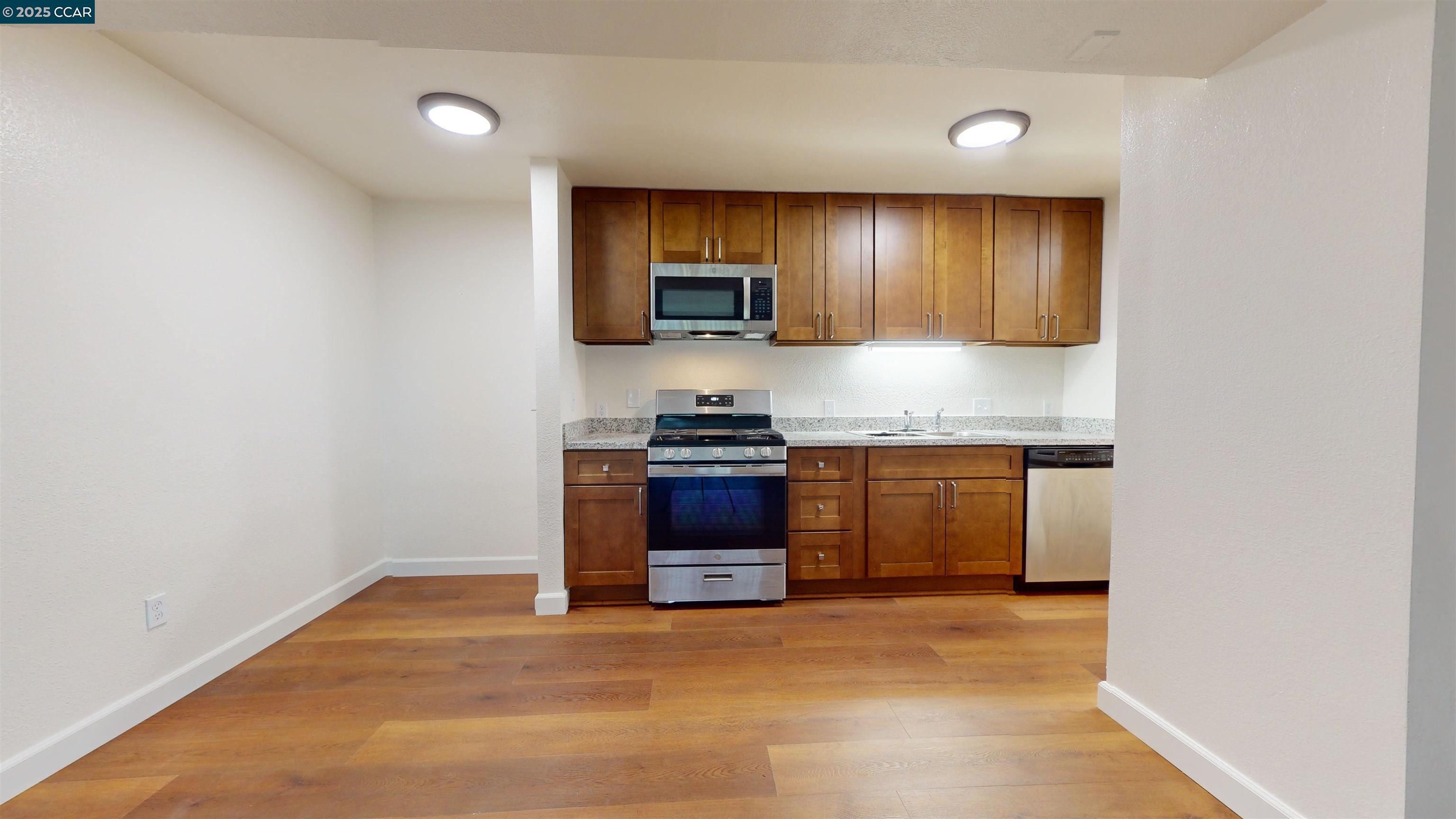 Photo #3: 41091329 Listing 