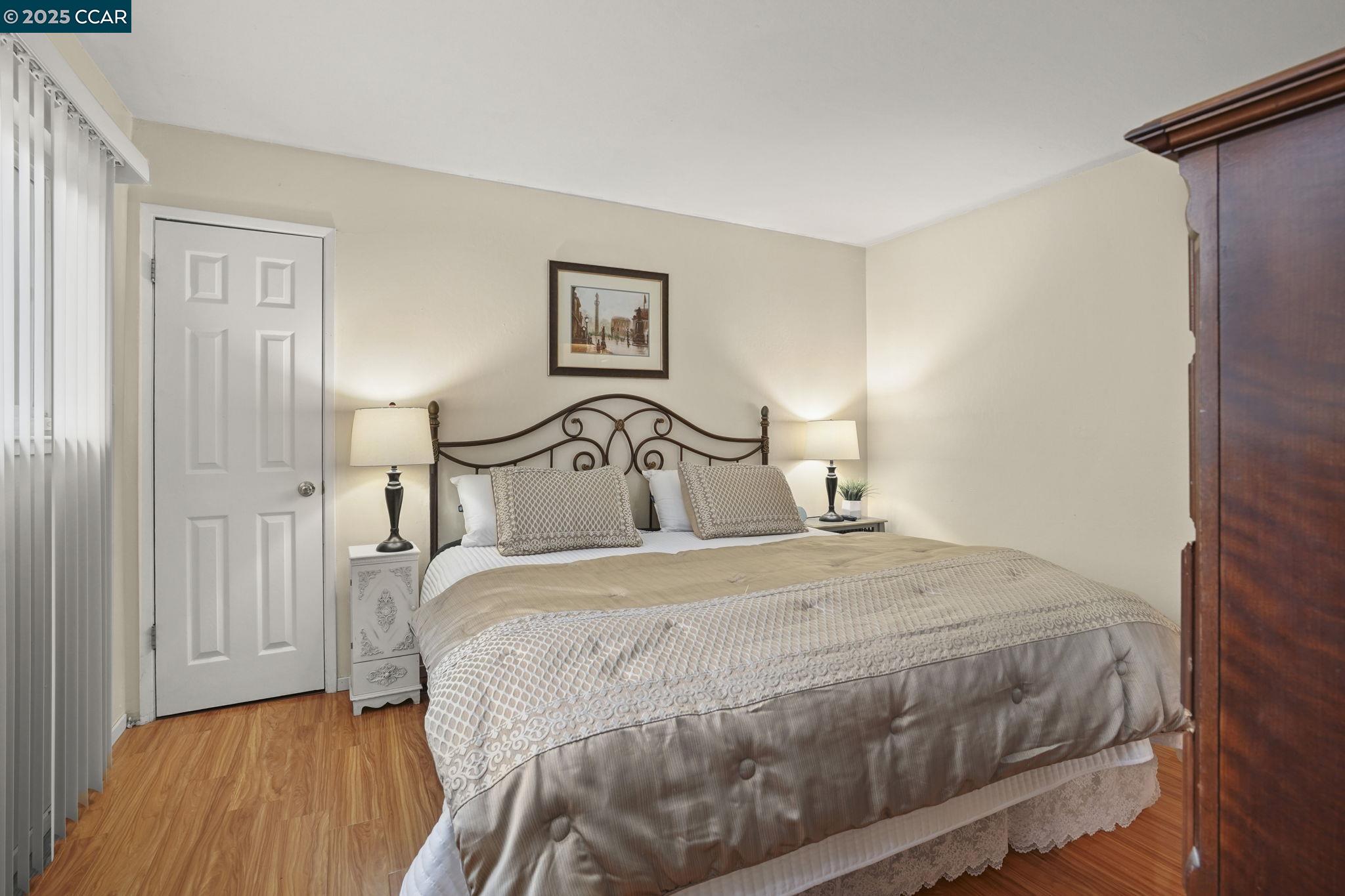 Detail Gallery Image 13 of 33 For 2279 Saint George Dr, Concord,  CA 94520 - 5 Beds | 2 Baths