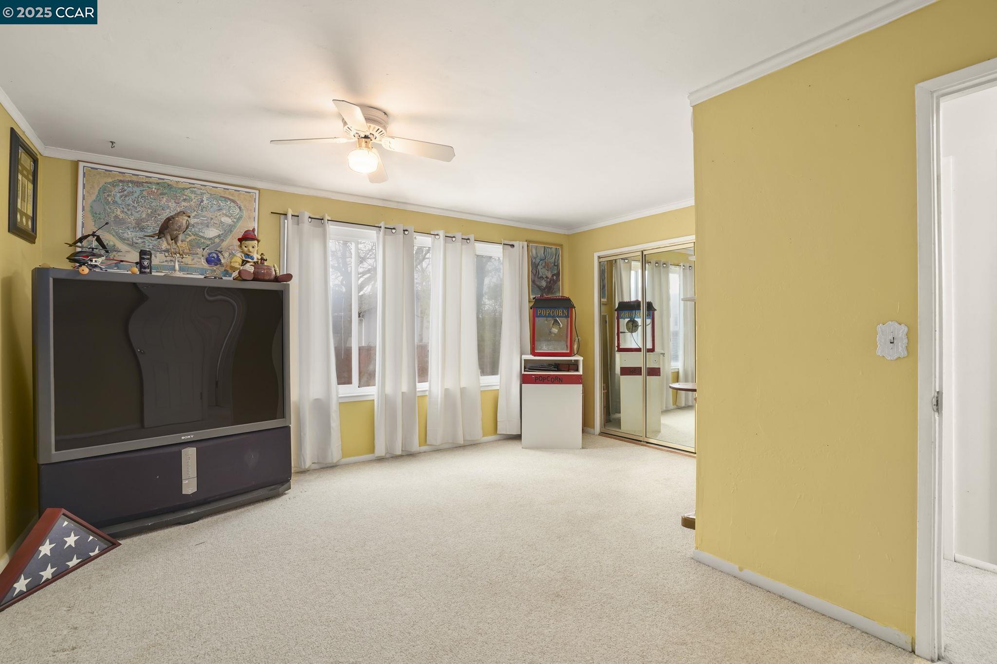 Detail Gallery Image 20 of 33 For 2279 Saint George Dr, Concord,  CA 94520 - 5 Beds | 2 Baths