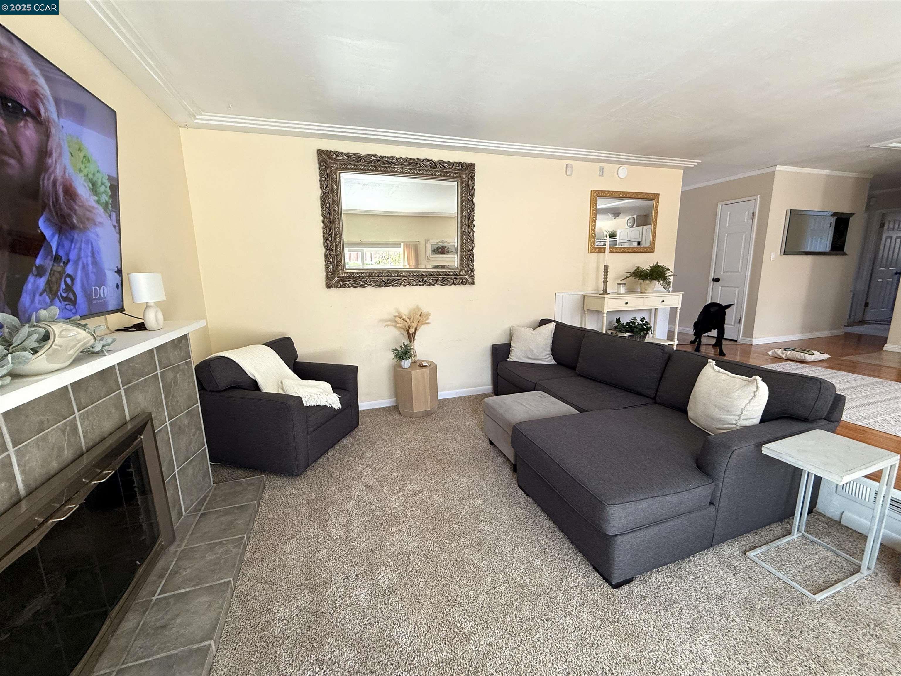 Detail Gallery Image 4 of 33 For 2279 Saint George Dr, Concord,  CA 94520 - 5 Beds | 2 Baths