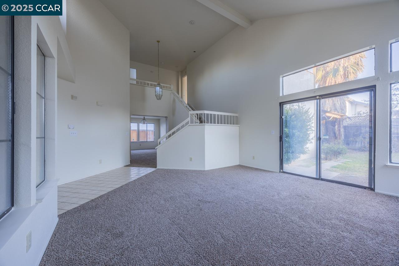 Detail Gallery Image 5 of 22 For 1710 Partridge Ln, Tracy,  CA 95376 - 4 Beds | 3 Baths