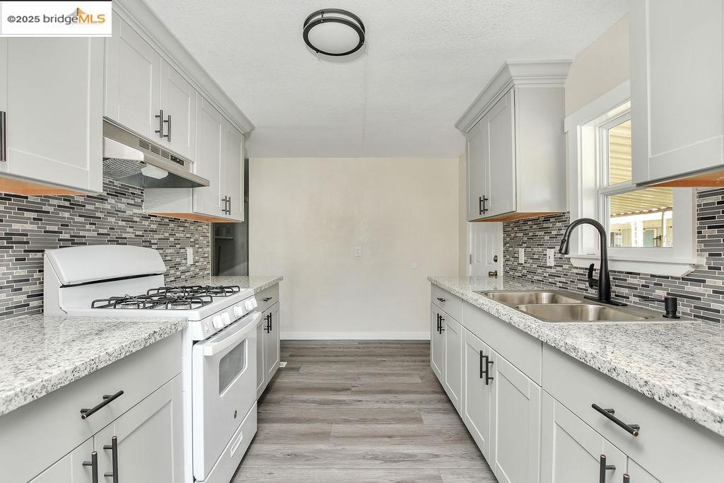 Detail Gallery Image 7 of 25 For 3505 Gateway Drive #E5,  Bethel Island,  CA 94511 - 3 Beds | 1 Baths