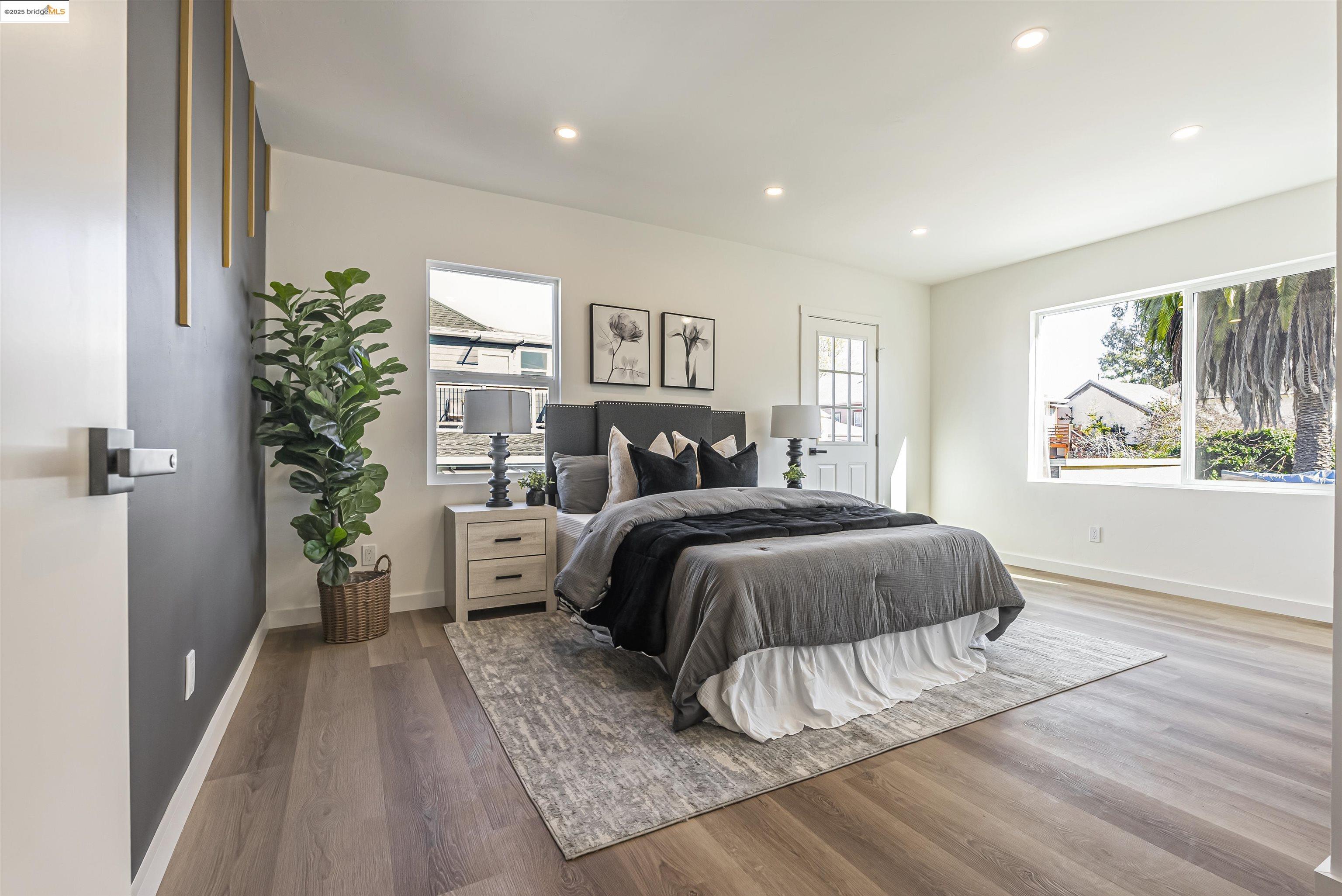 Detail Gallery Image 21 of 34 For 672 27th St, Oakland,  CA 94612 - 3 Beds | 2 Baths