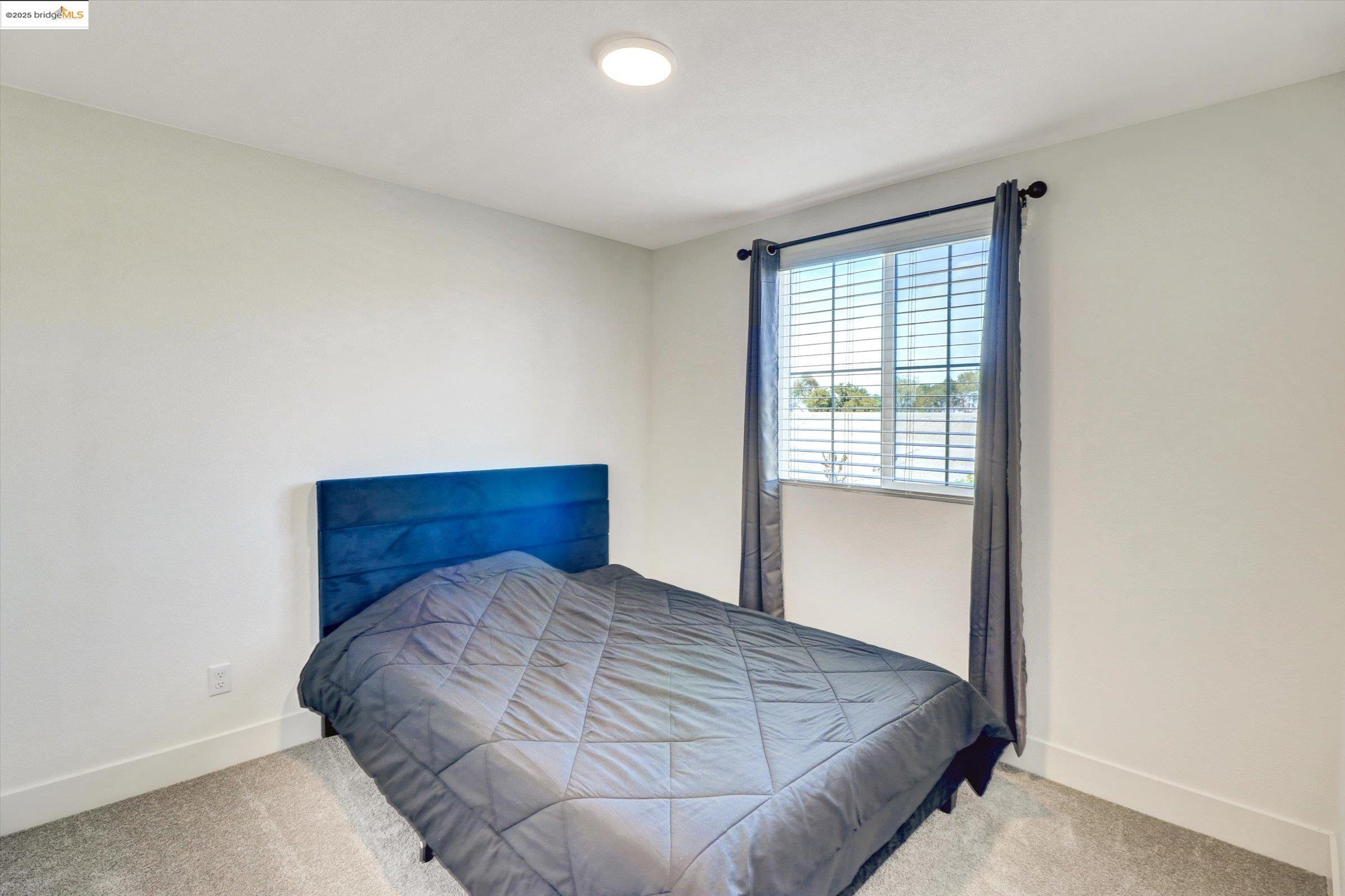 Detail Gallery Image 16 of 36 For 15558 Loop River Rd, Lathrop,  CA 95330 - 5 Beds | 3 Baths